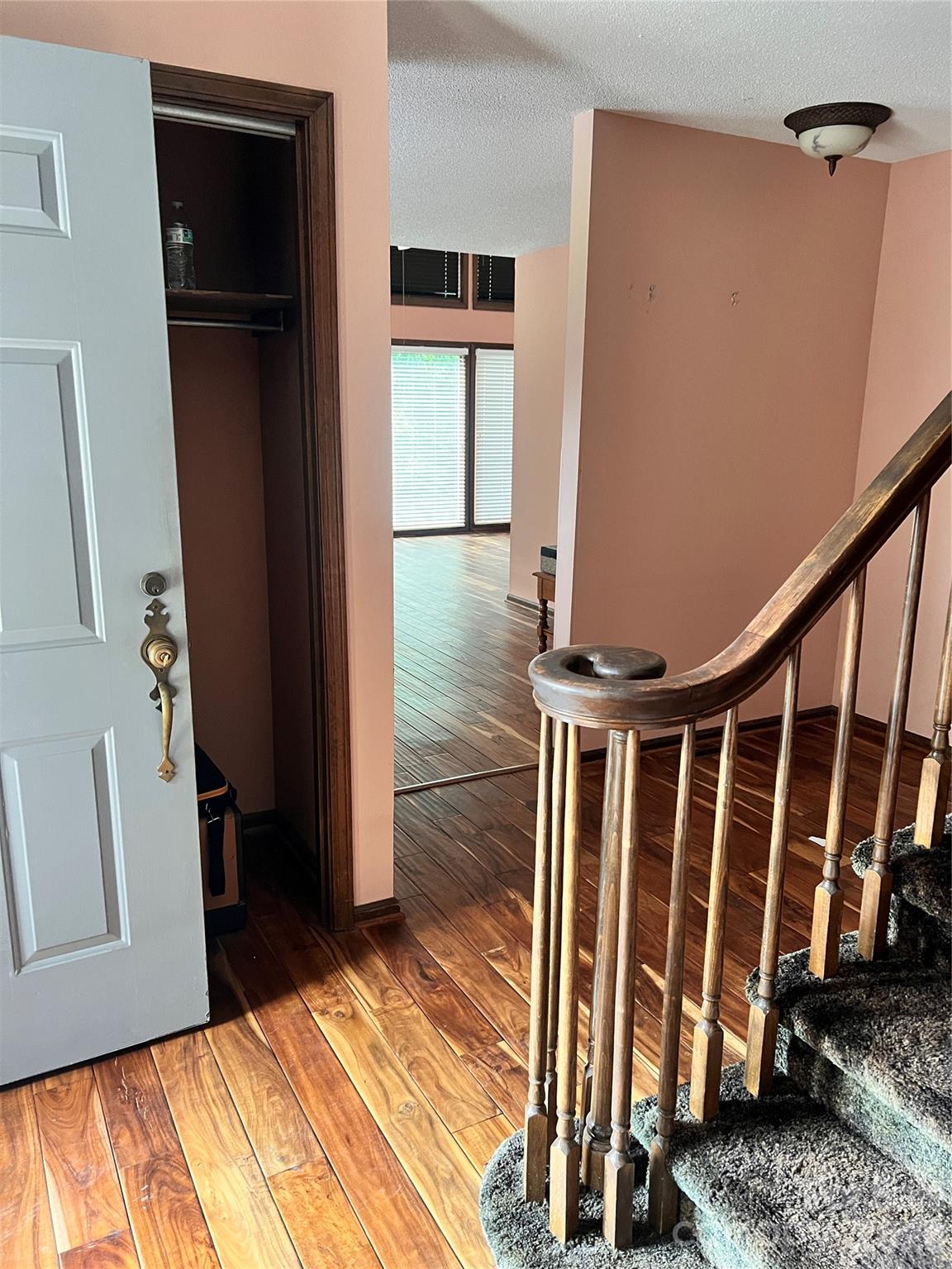 101 Forest Cliff Court NE — Concord