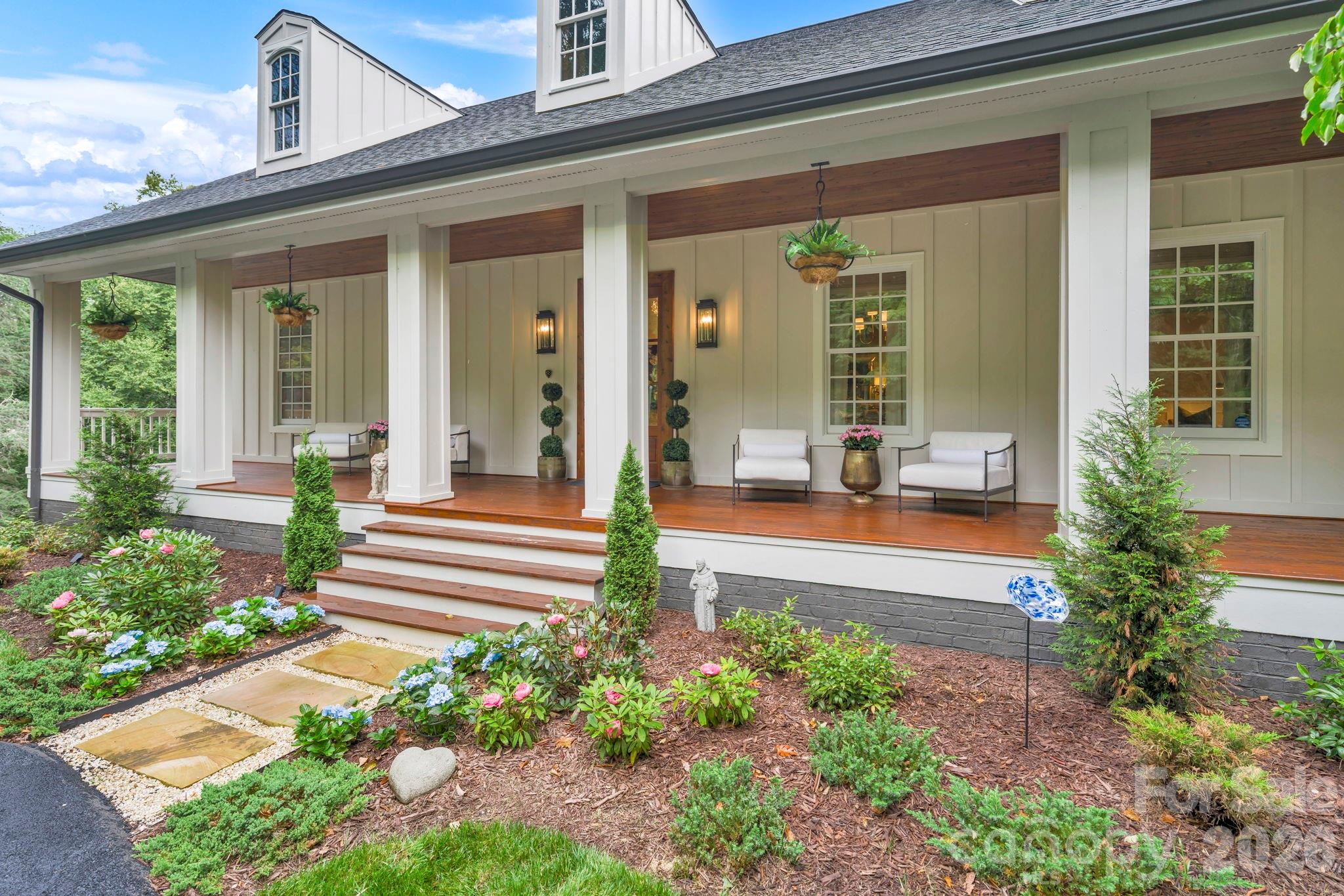 368 Green Hill Woods — Blowing Rock
