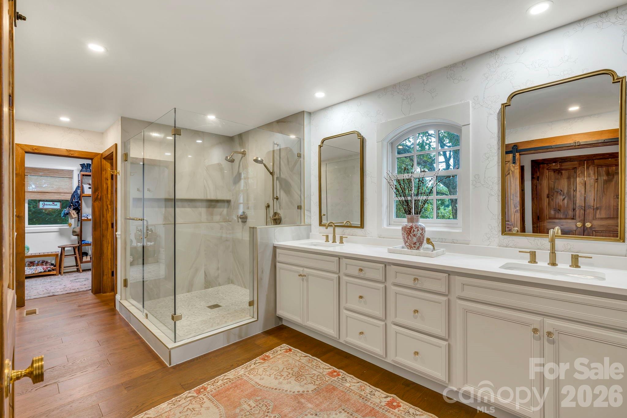 368 Green Hill Woods — Blowing Rock