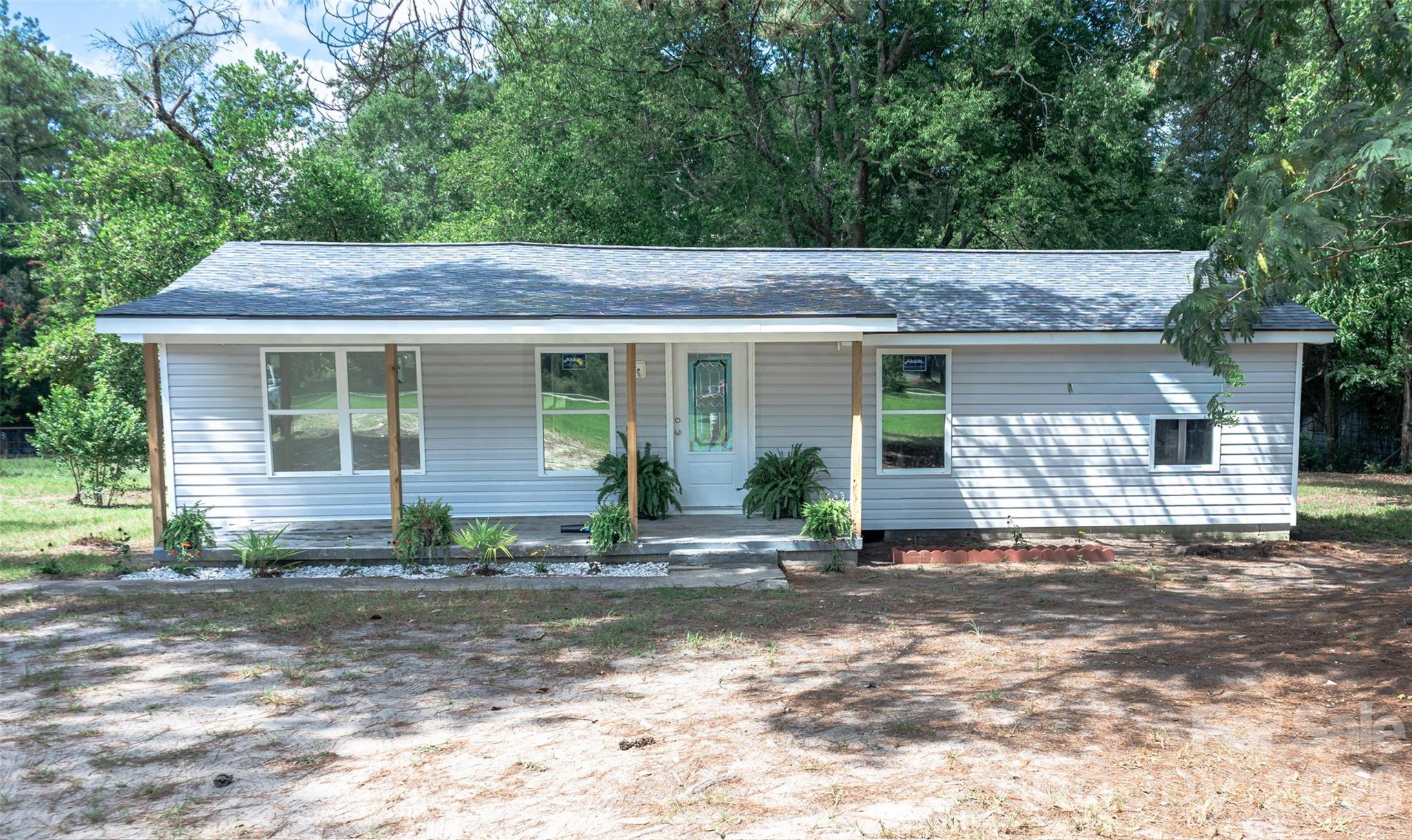 3105 Evelyn Circle — Darlington