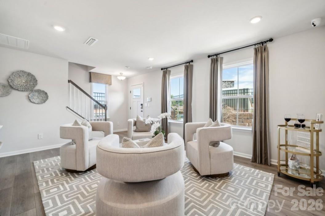 2137 Hawksworth Lane — Charlotte