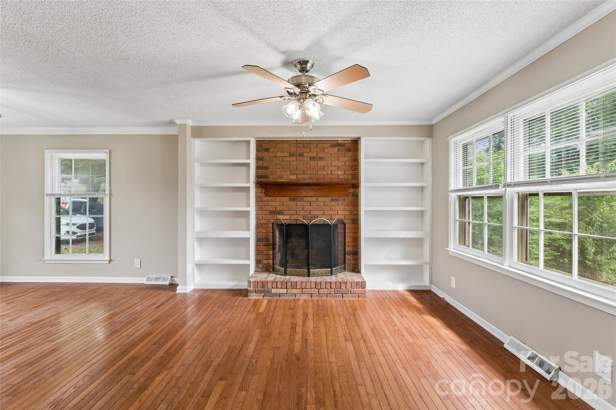 550 Englewood Street NE — Concord