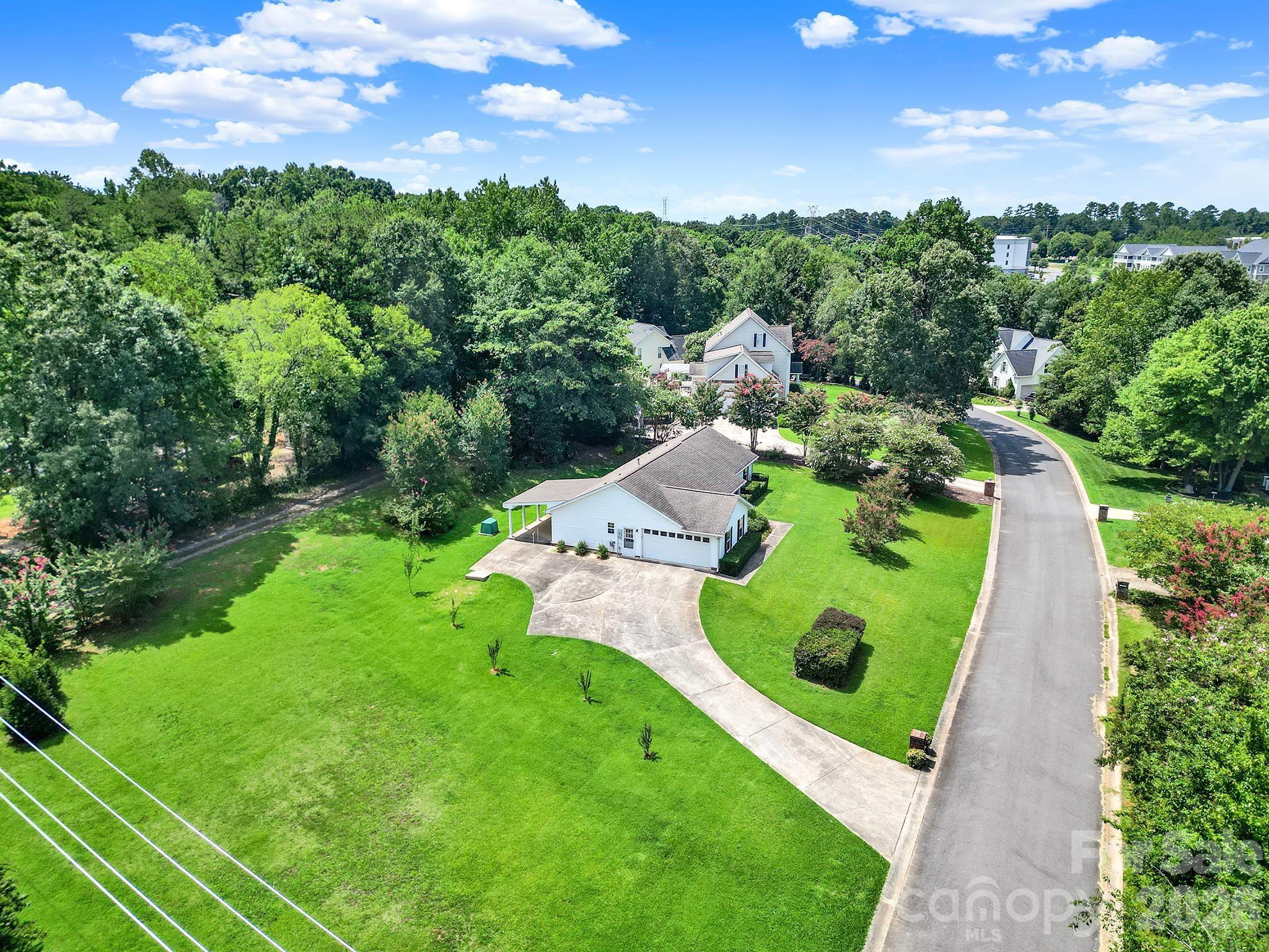 1805 Lillian Lane — Fort Mill