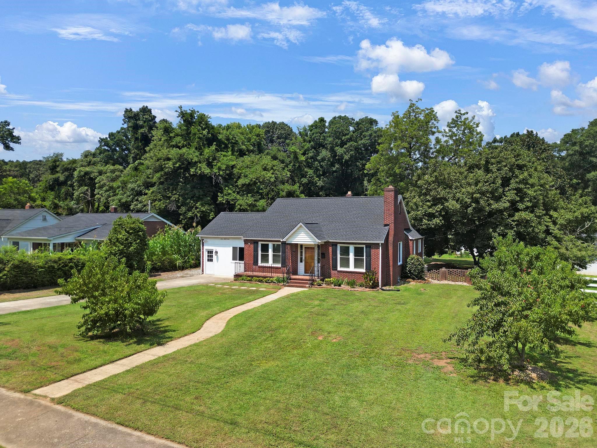 723 N Confederate Avenue — Rock Hill