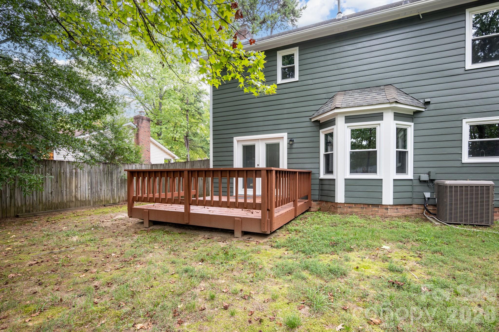 12530 Newstead Road — Huntersville
