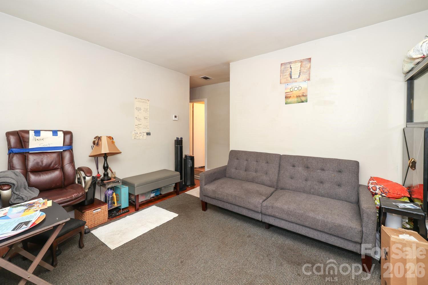1609 Maribel Avenue — Charlotte