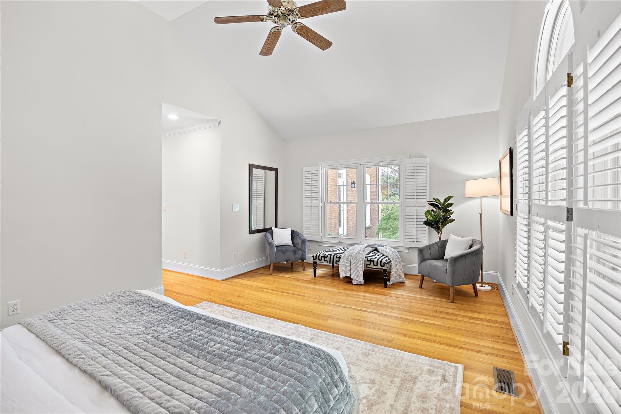 5232 Colony Road — Charlotte