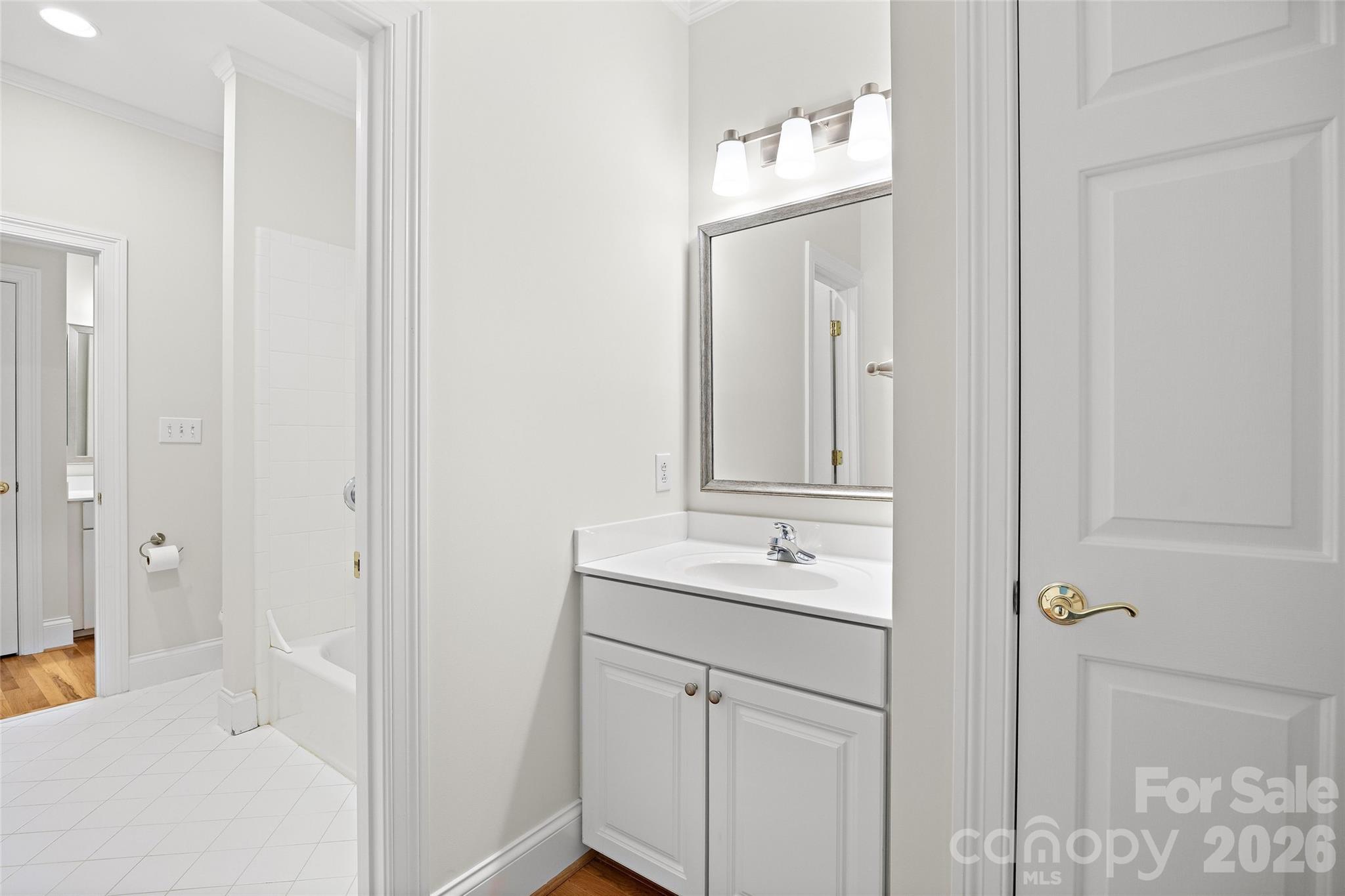 5232 Colony Road — Charlotte
