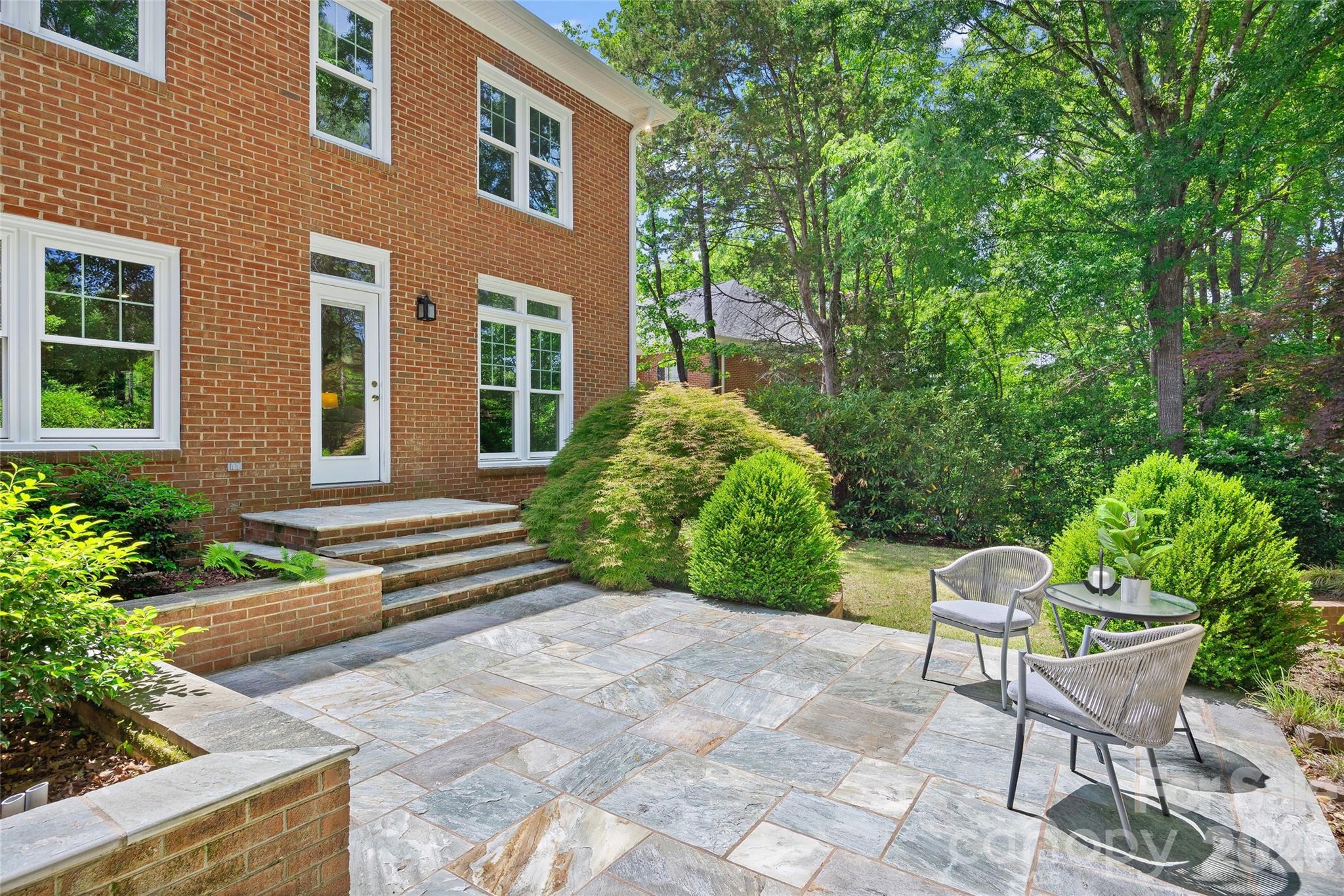 5232 Colony Road — Charlotte
