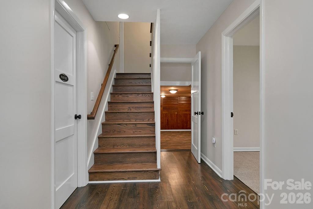 100 Ashton Lane — Brevard