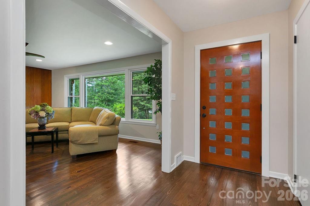 100 Ashton Lane — Brevard