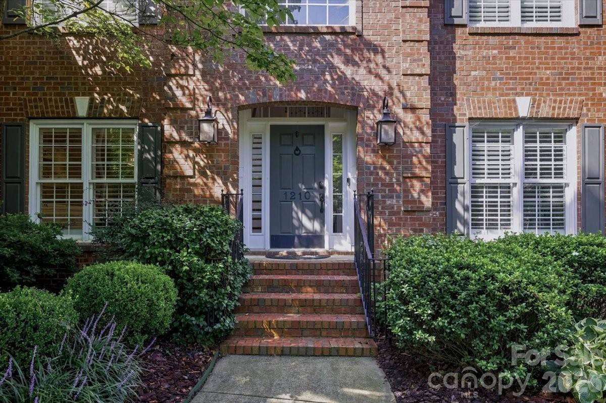 1210 Glynwater Lane — Waxhaw
