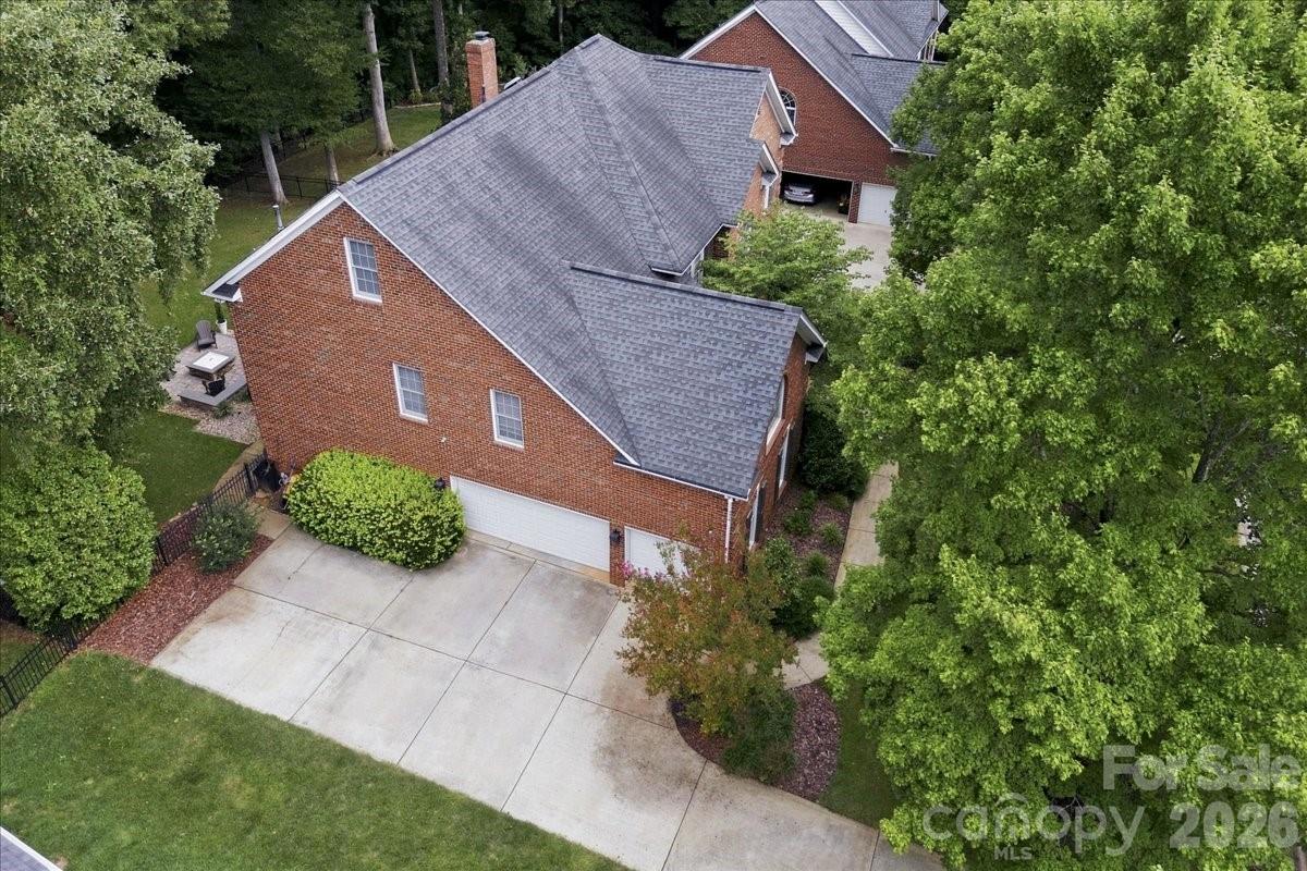 1210 Glynwater Lane — Waxhaw