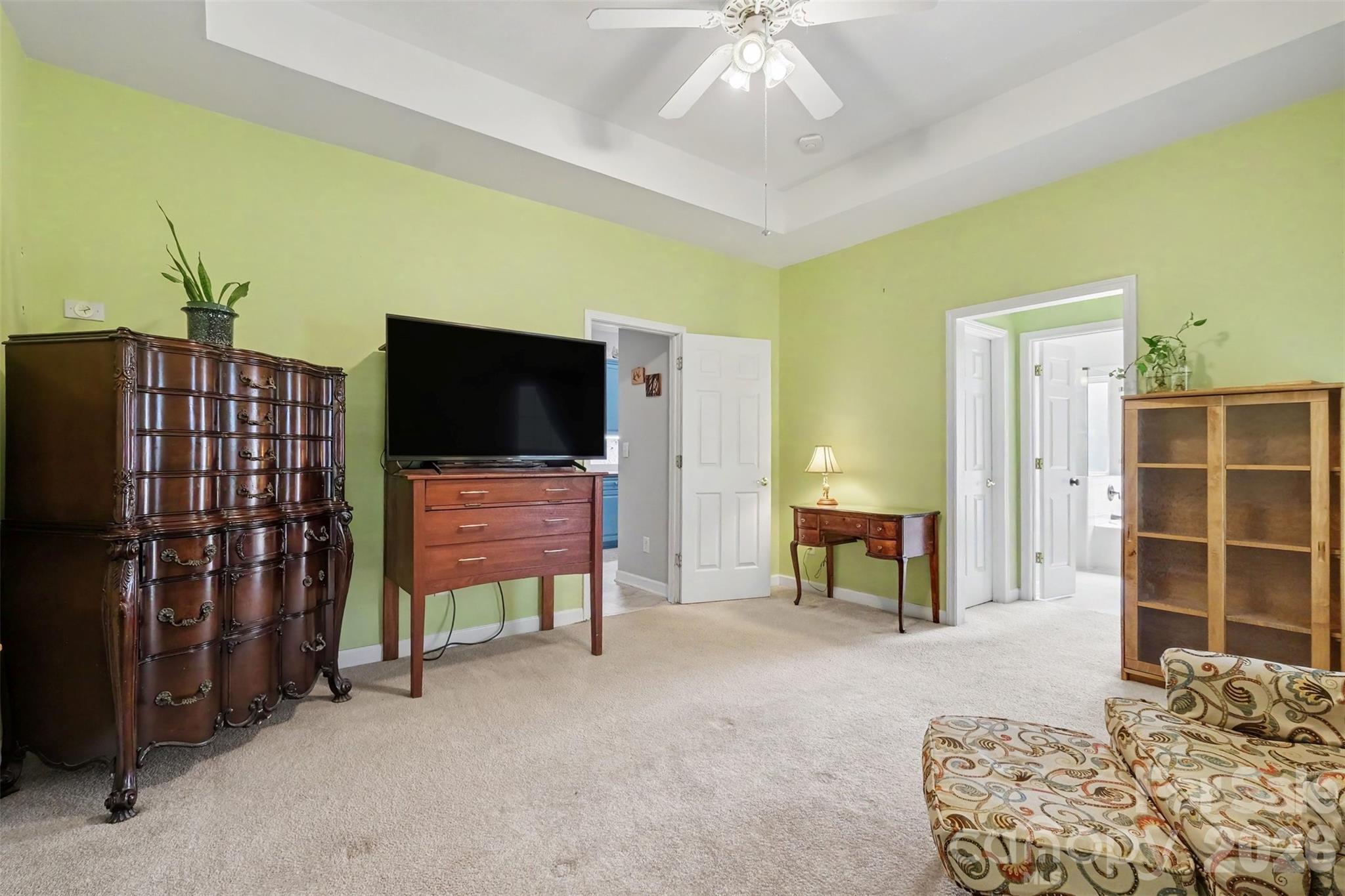 12034 Hampton Place Drive — Charlotte
