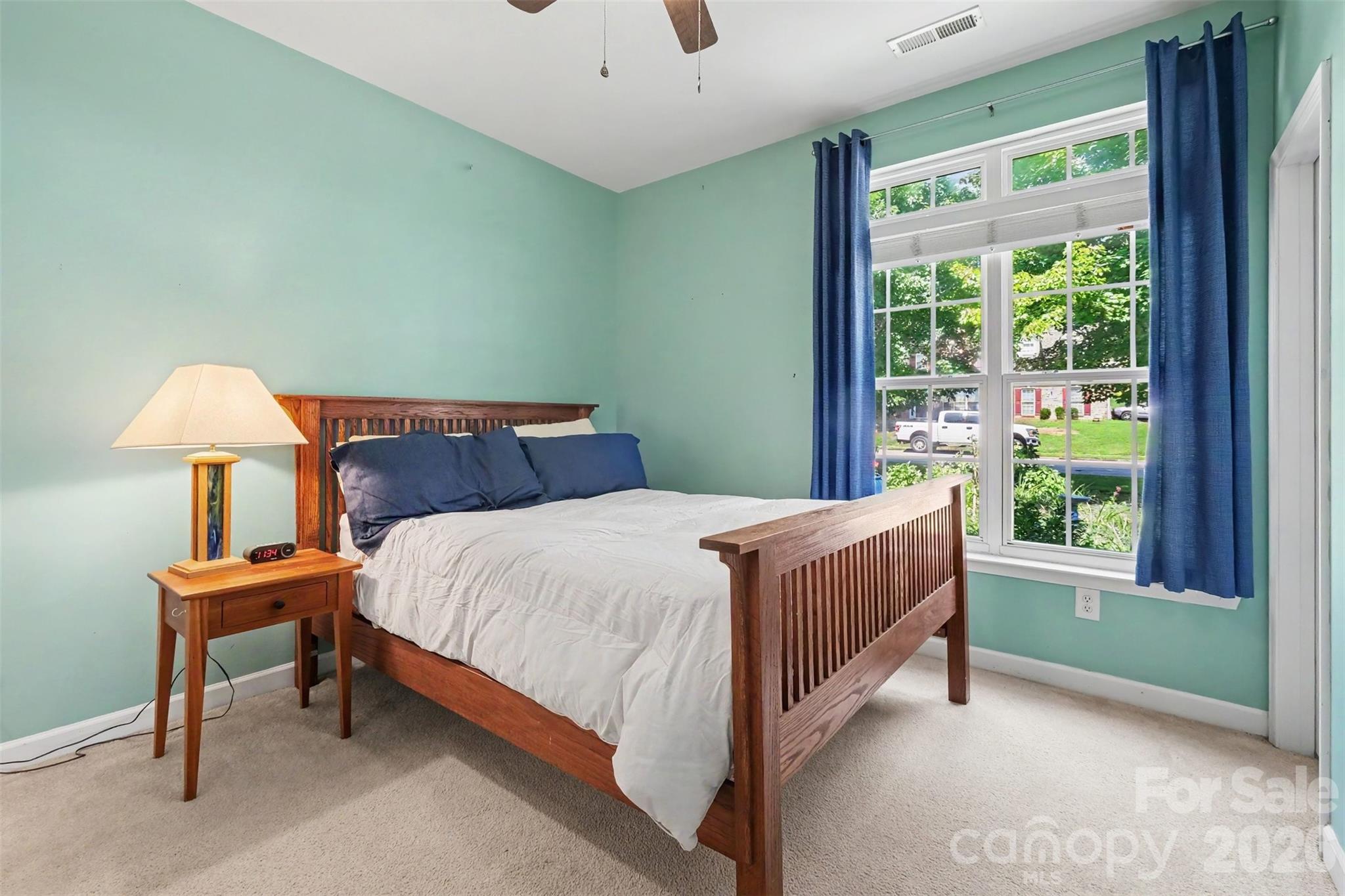 12034 Hampton Place Drive — Charlotte