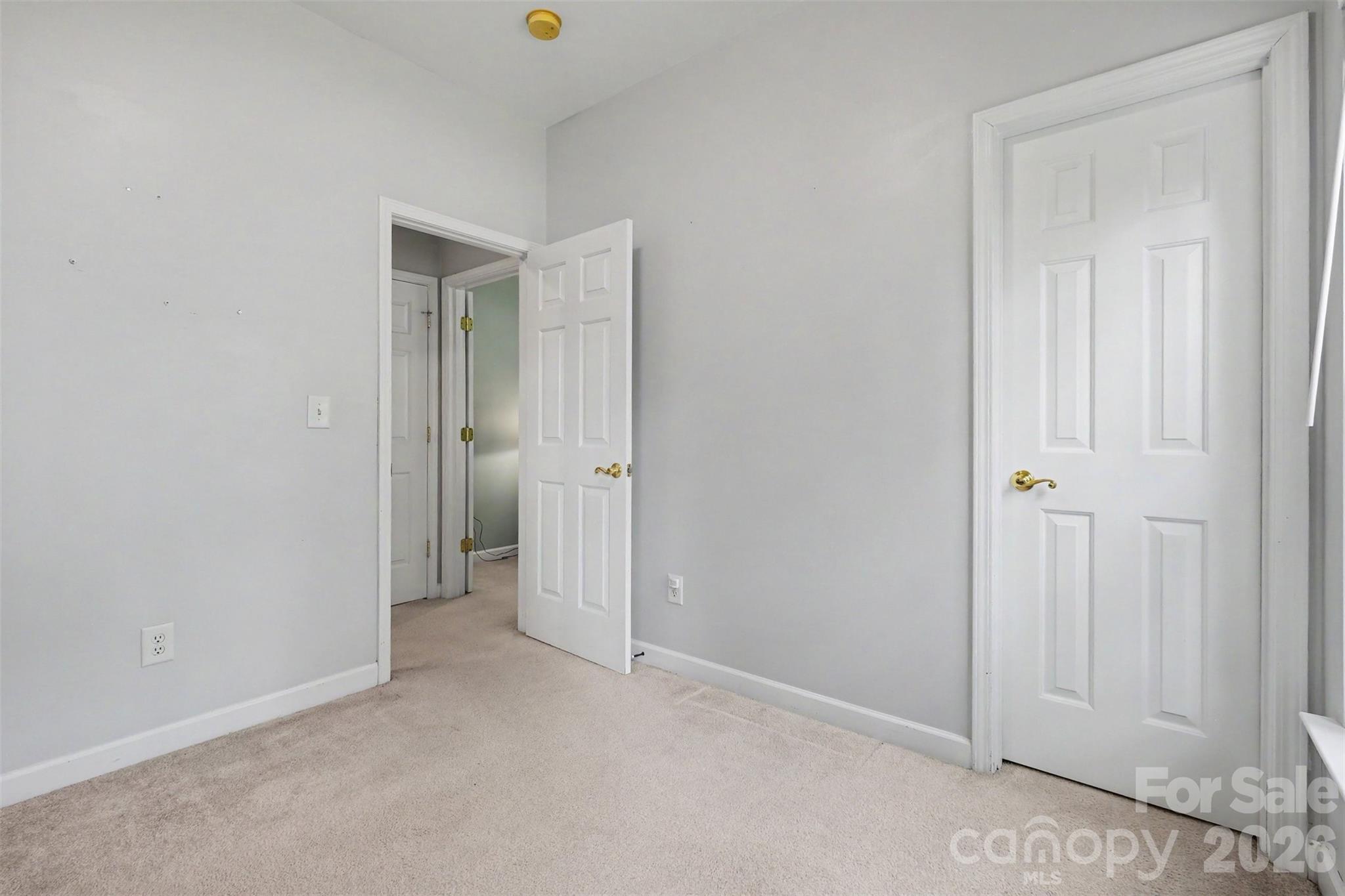 12034 Hampton Place Drive — Charlotte