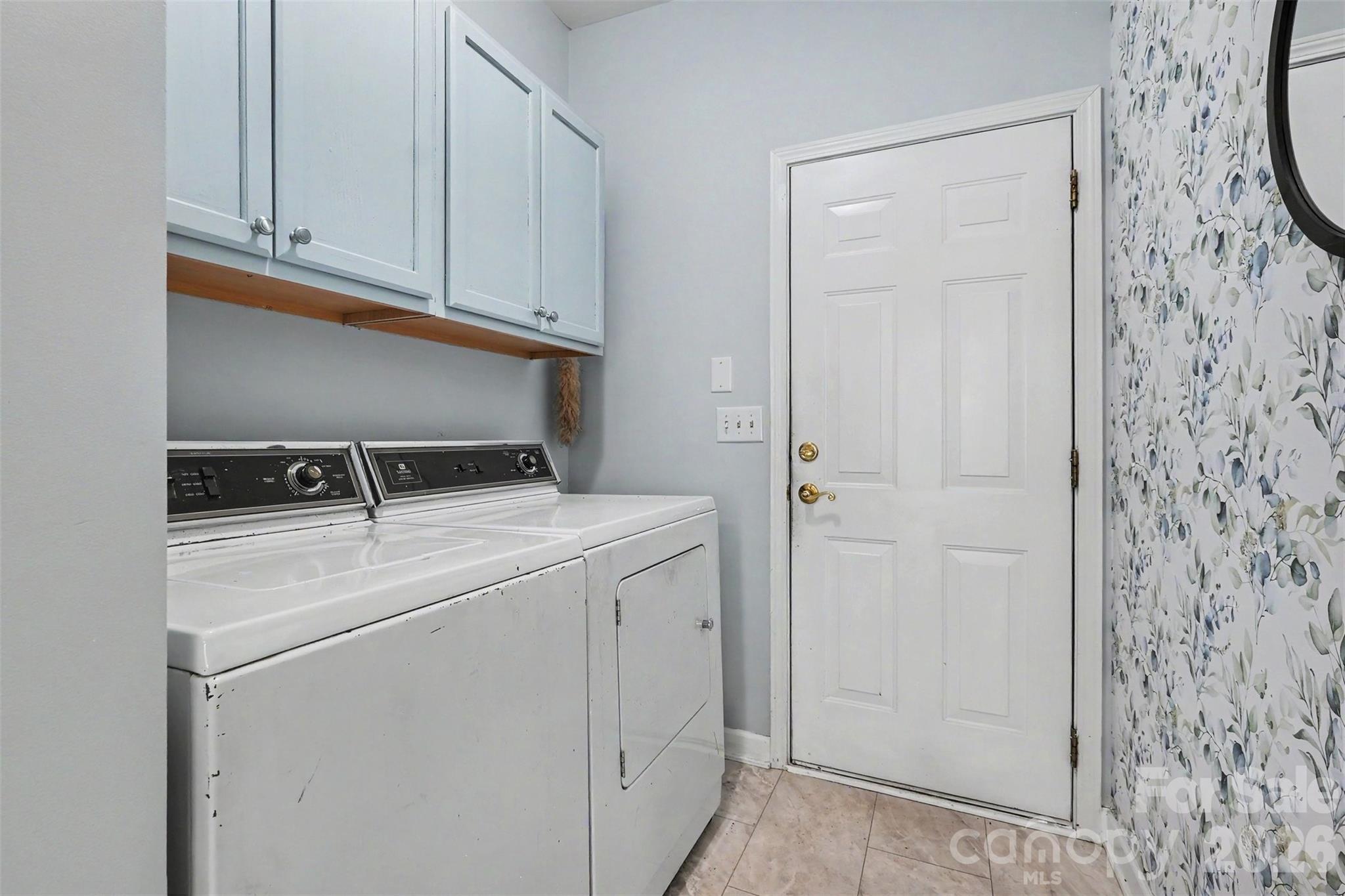 12034 Hampton Place Drive — Charlotte