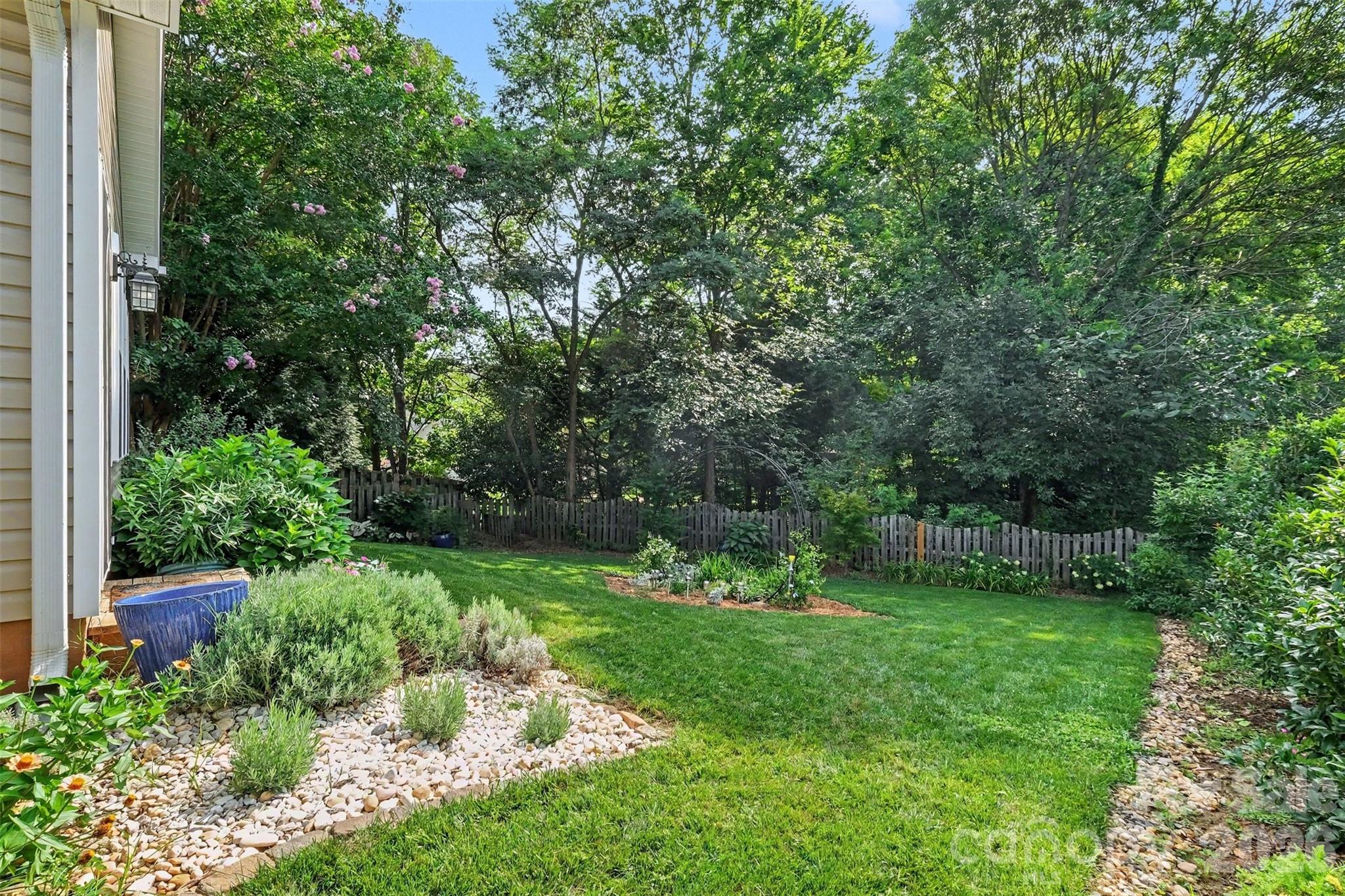 12034 Hampton Place Drive — Charlotte