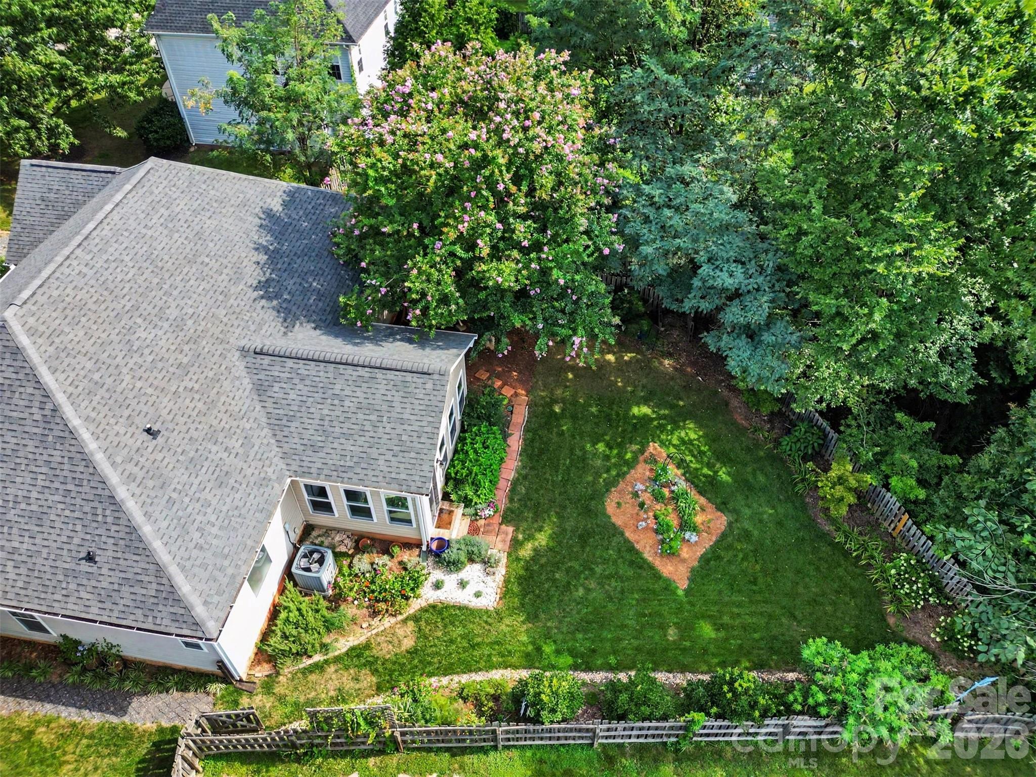 12034 Hampton Place Drive — Charlotte