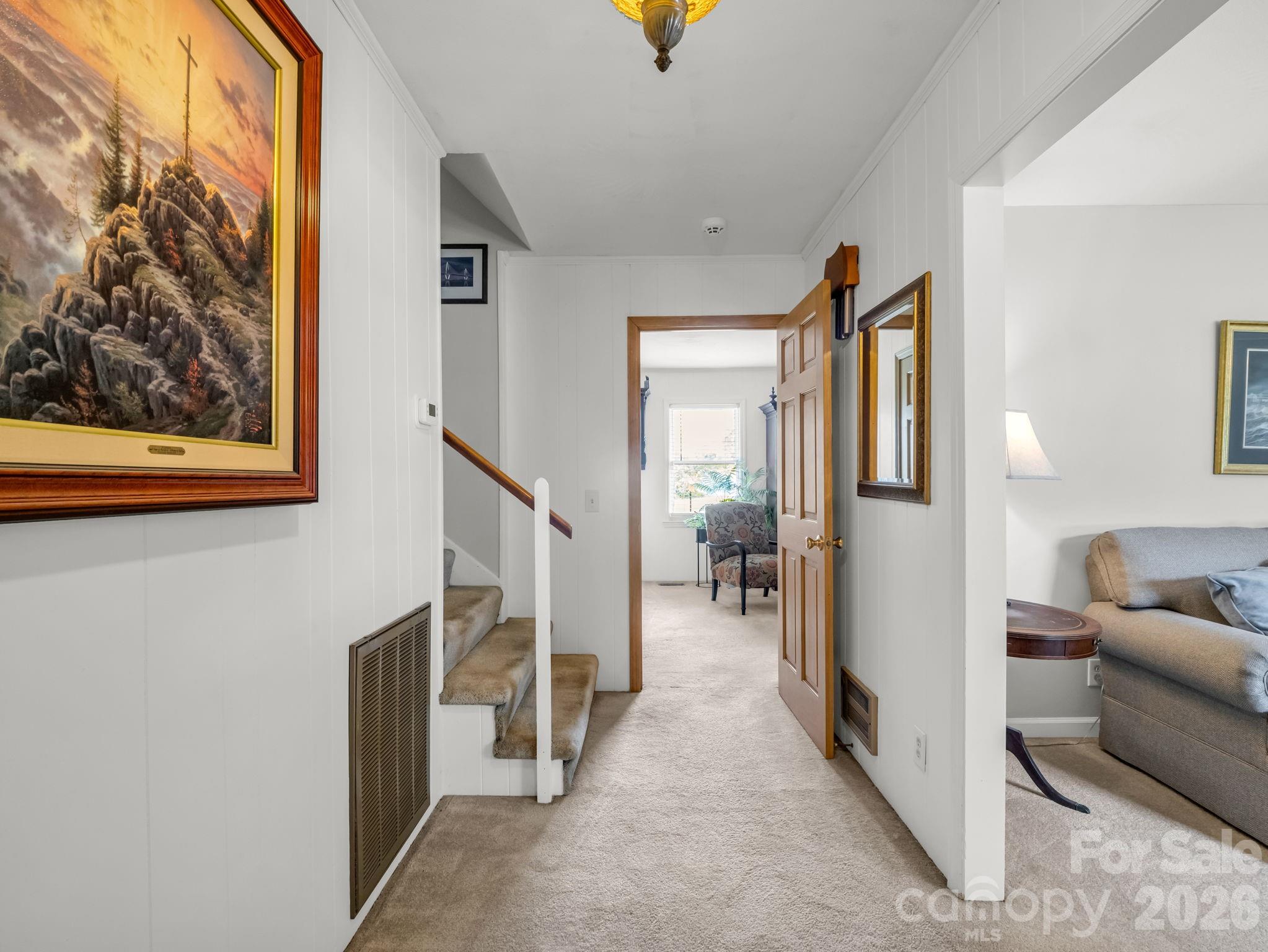 72 McEntire Road — Tryon
