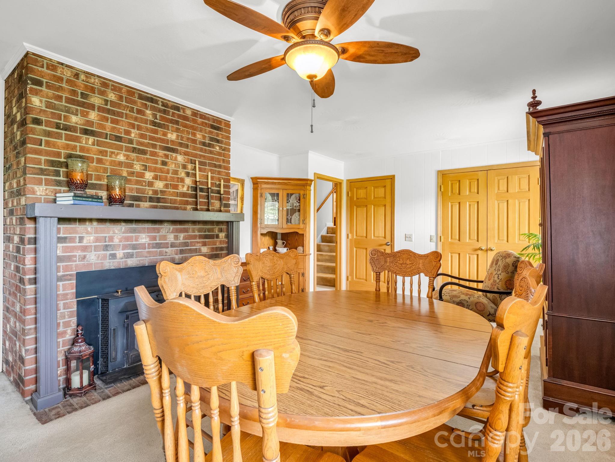 72 McEntire Road — Tryon