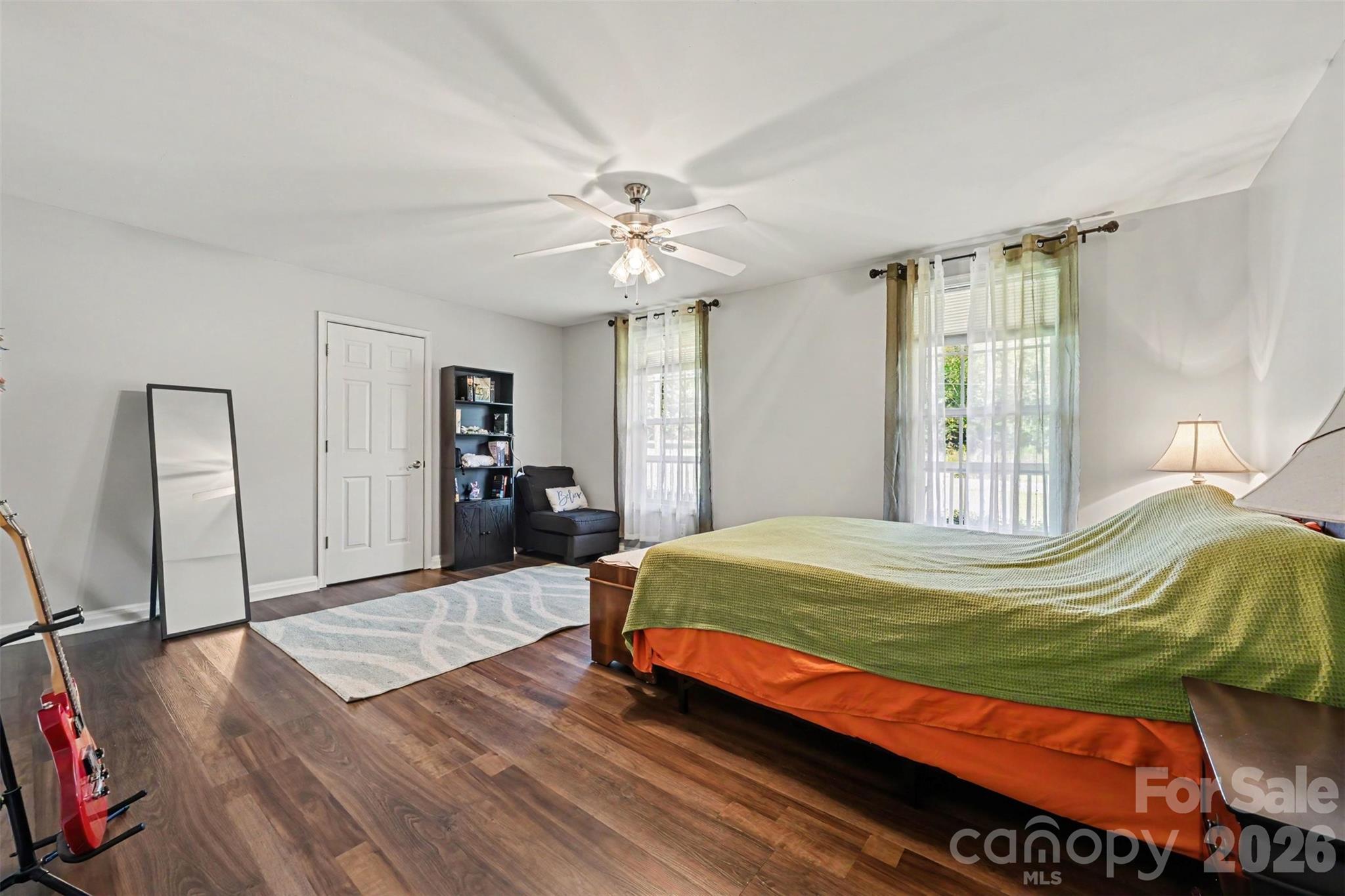 1945 Rhyne Road — Dallas