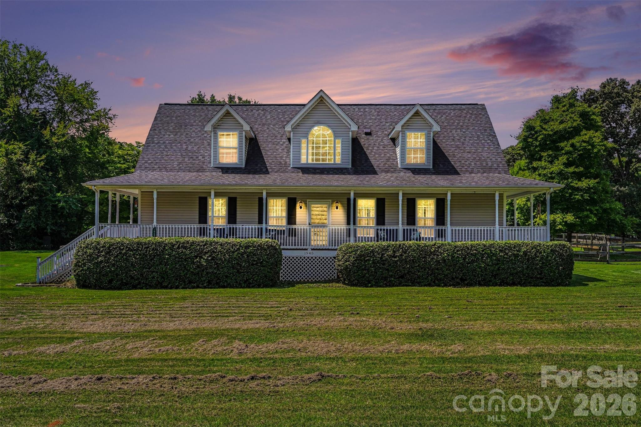 1945 Rhyne Road — Dallas