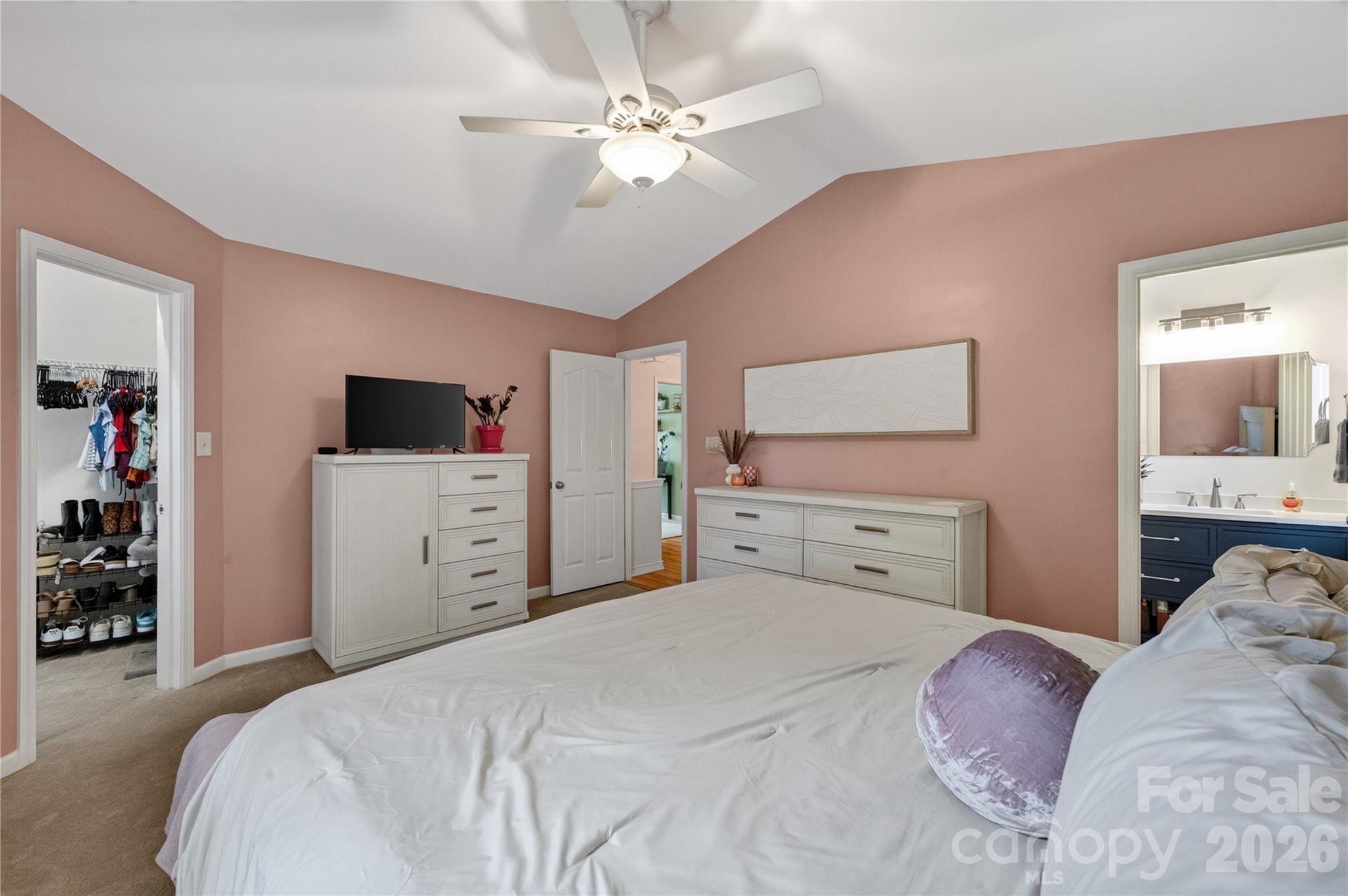 5313 Silabert Avenue — Charlotte