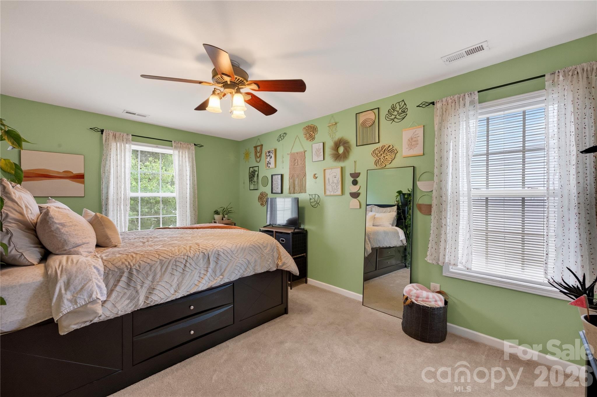 5313 Silabert Avenue — Charlotte