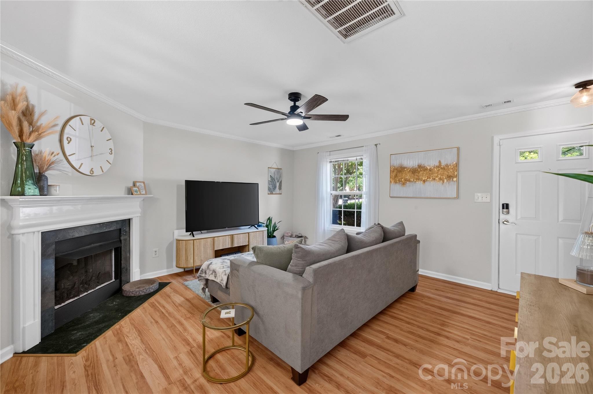 5313 Silabert Avenue — Charlotte