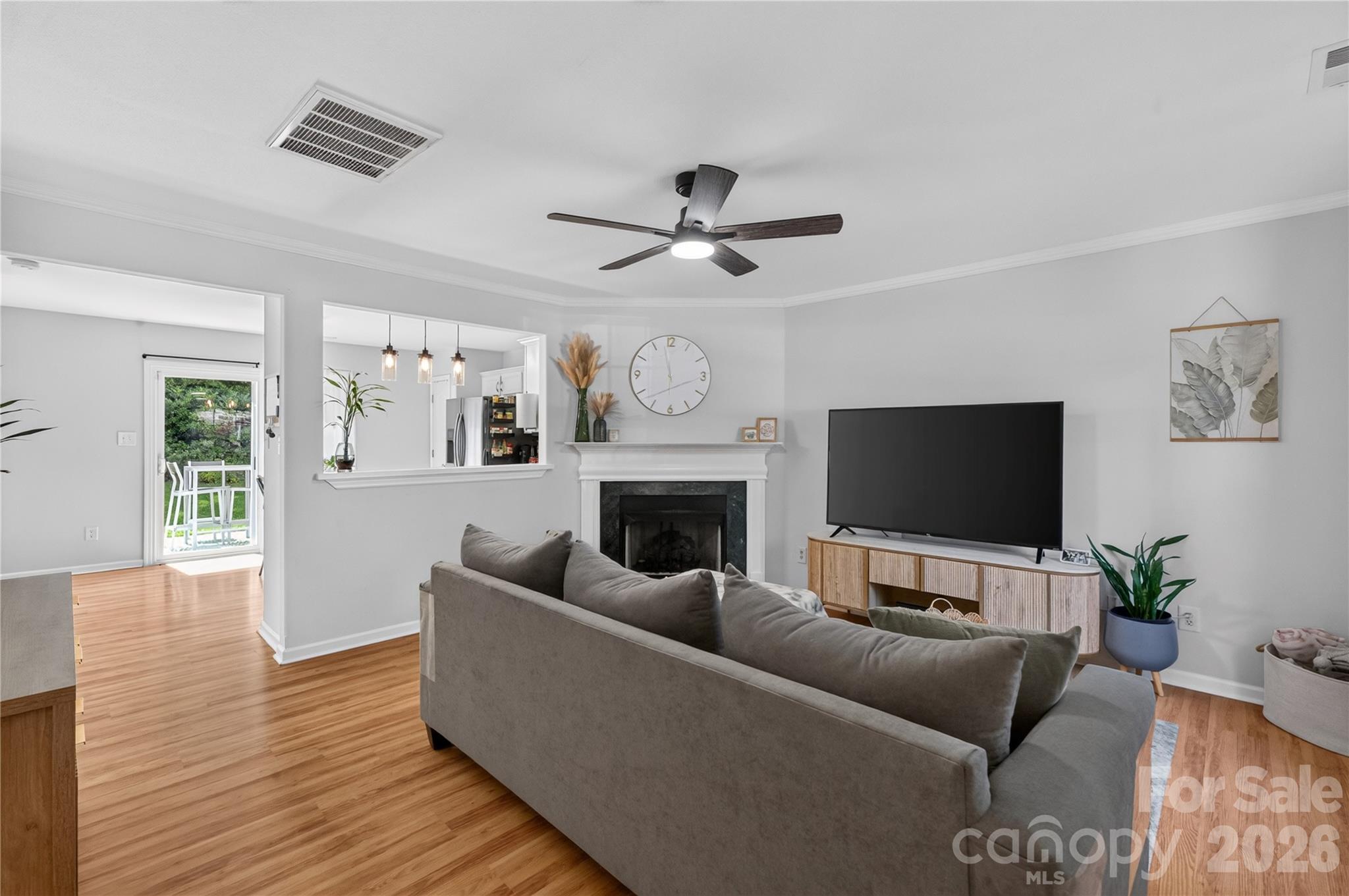 5313 Silabert Avenue — Charlotte