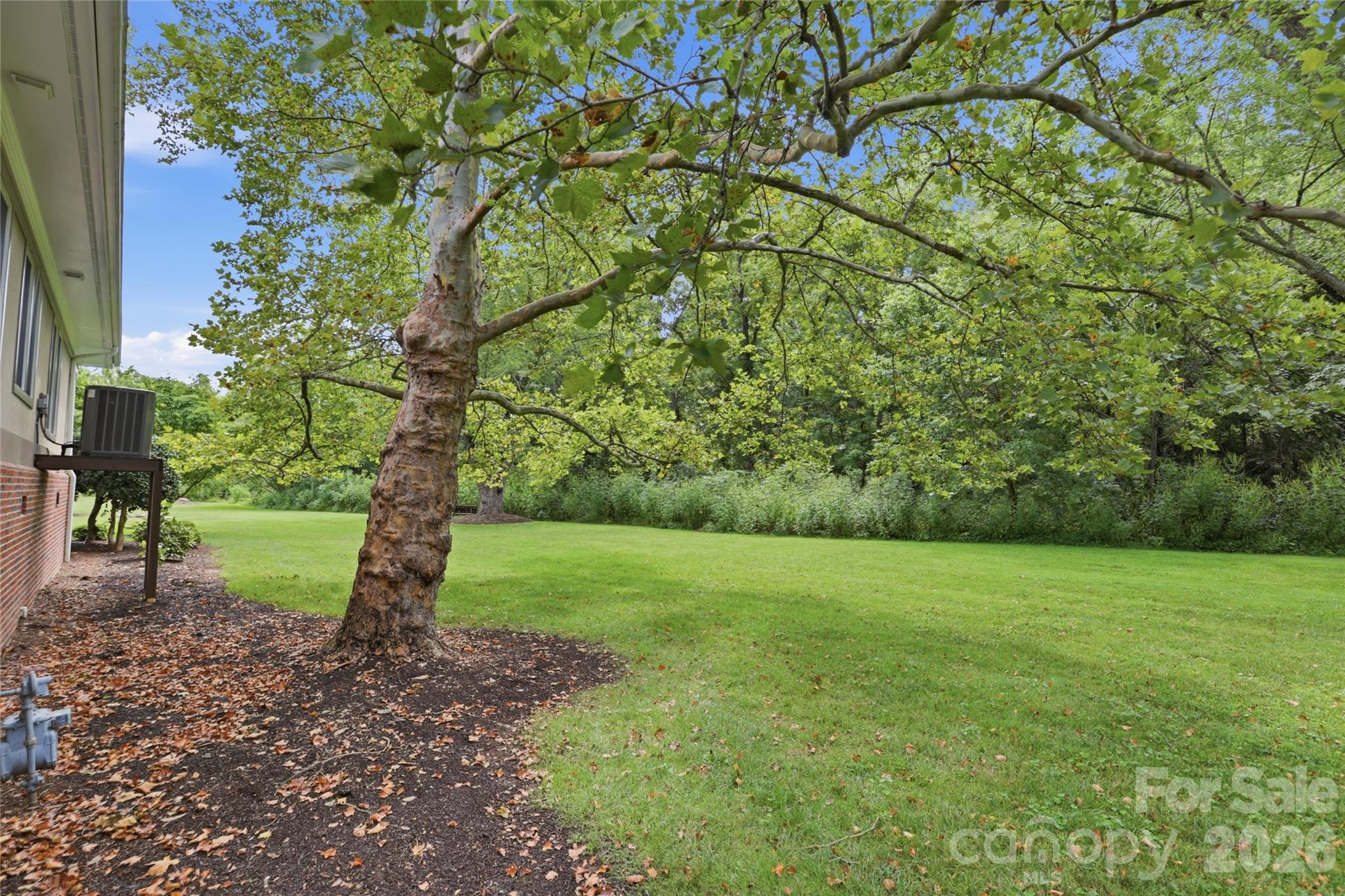 18 Creekside Way — Asheville