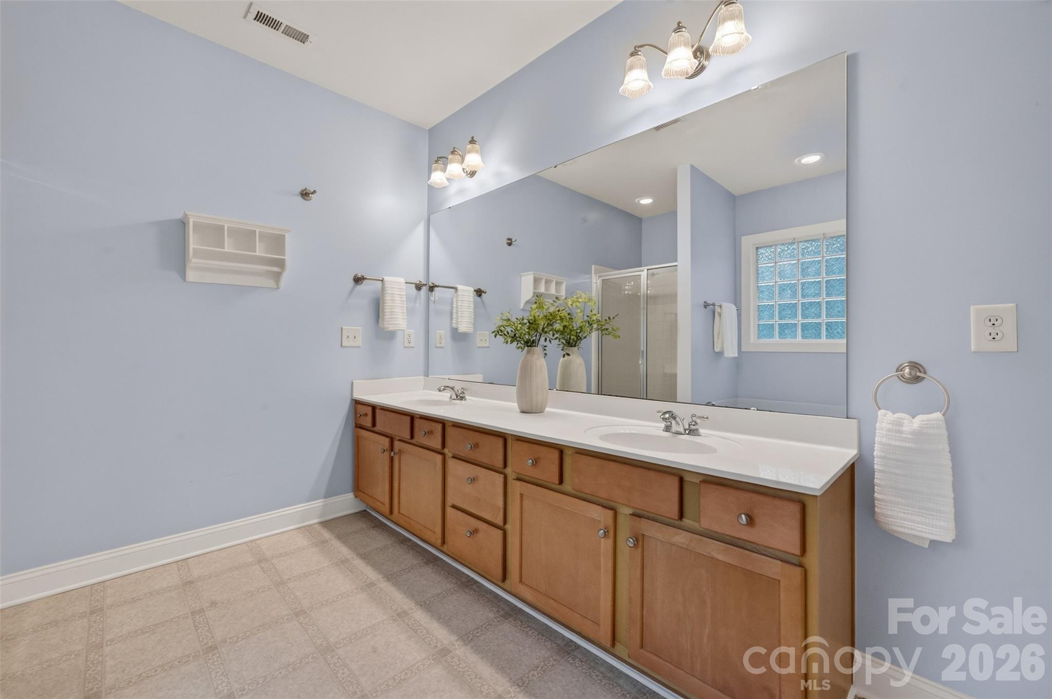 15829 Trenton Place Road — Huntersville