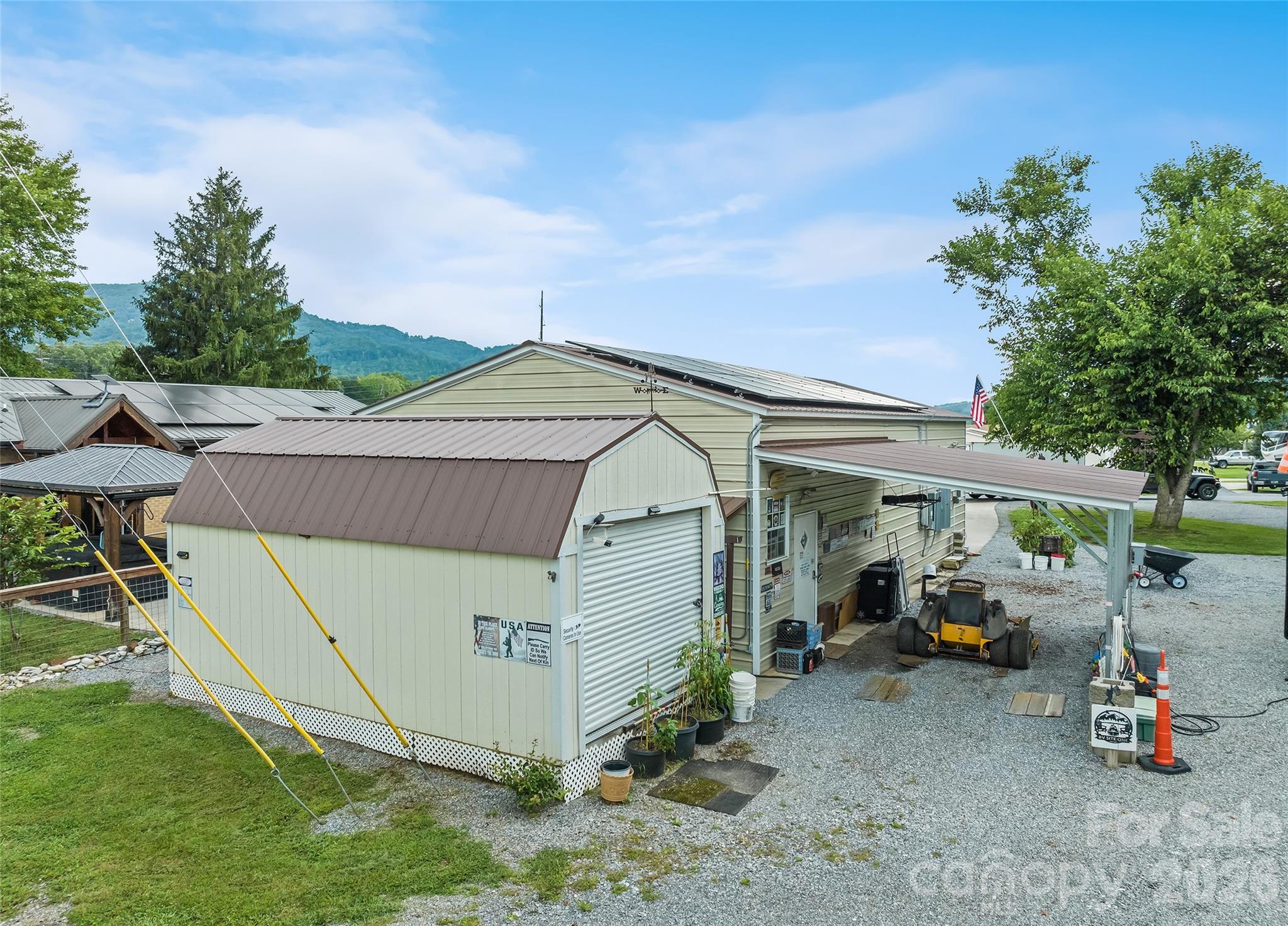 2906 Jonathan Creek Road — Waynesville