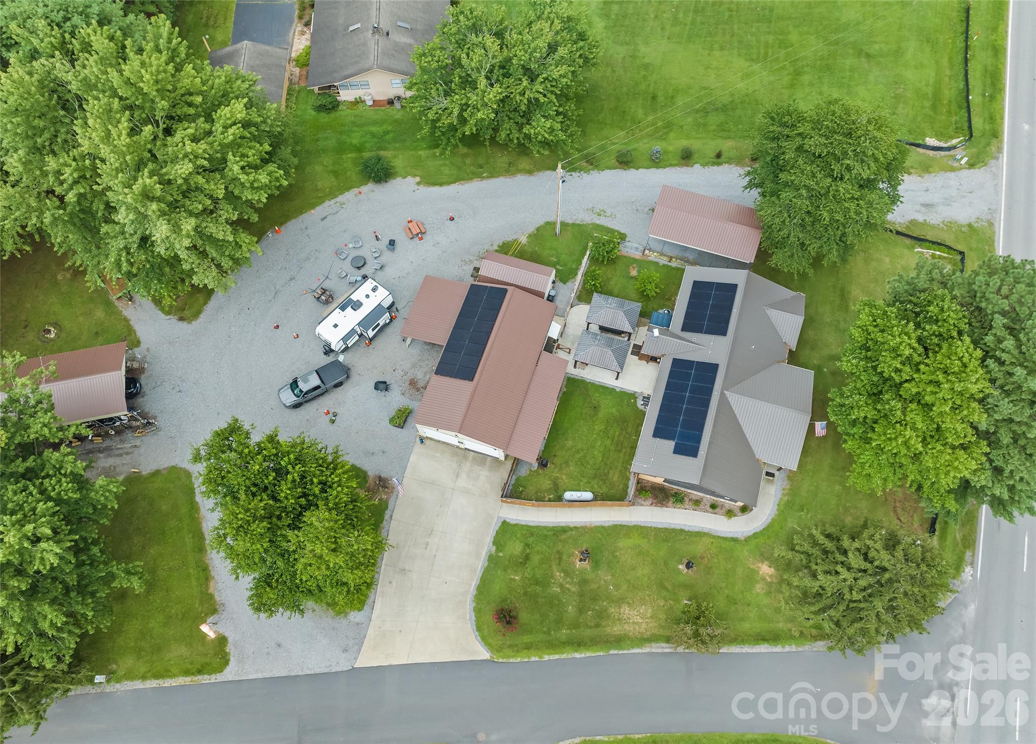 2906 Jonathan Creek Road — Waynesville