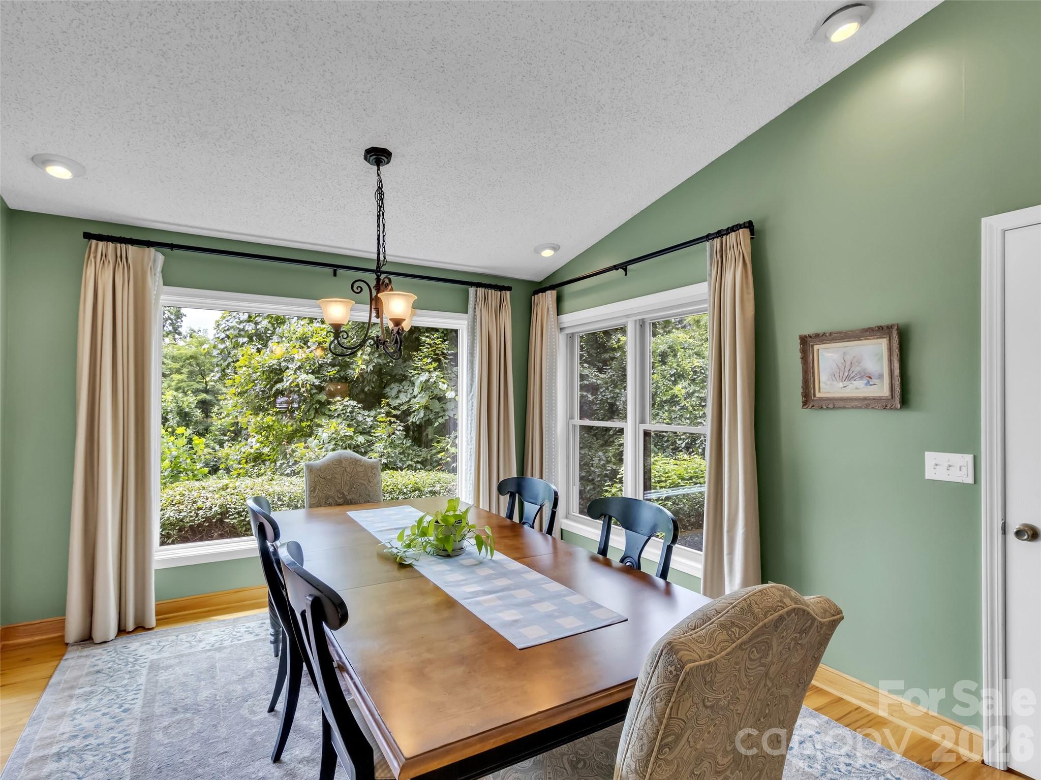 936 Little Mountain Road — Waynesville