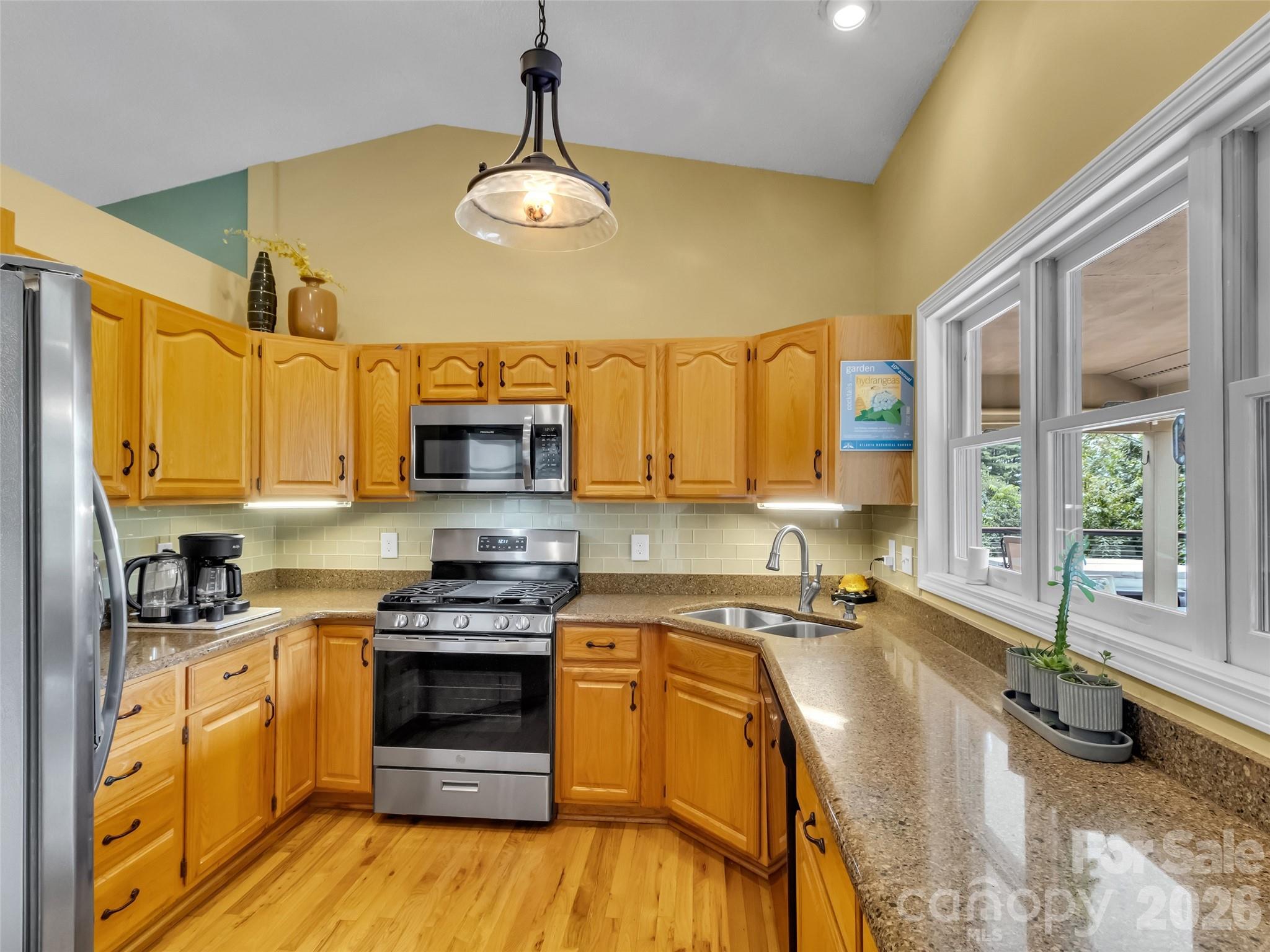 936 Little Mountain Road — Waynesville