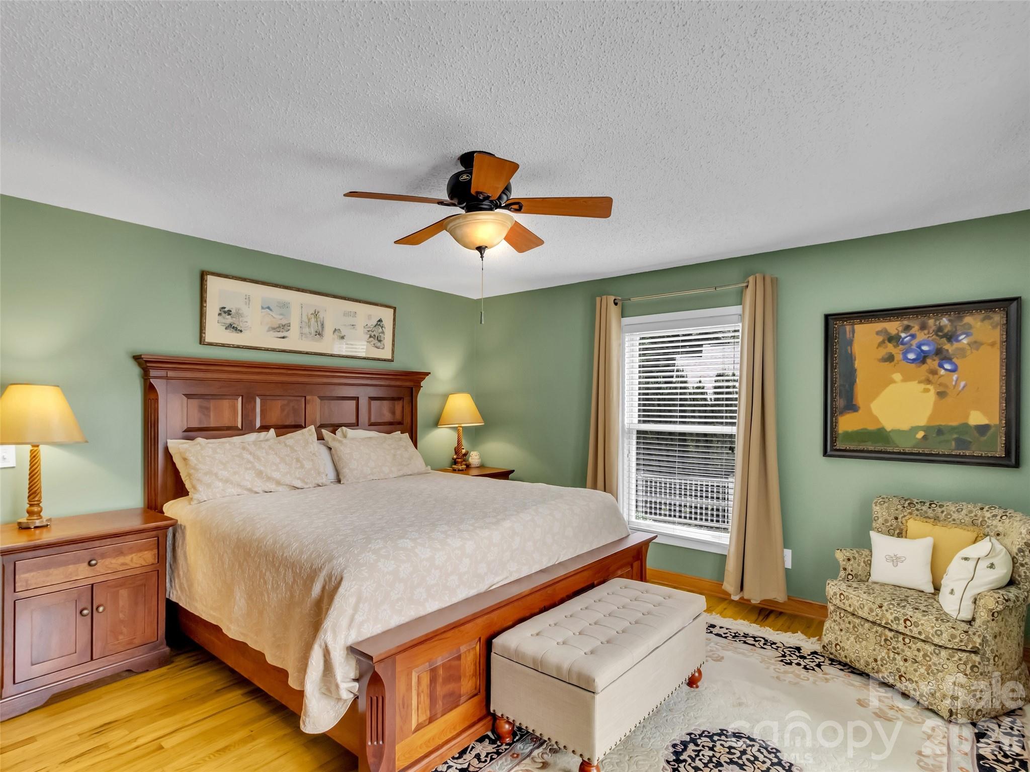 936 Little Mountain Road — Waynesville
