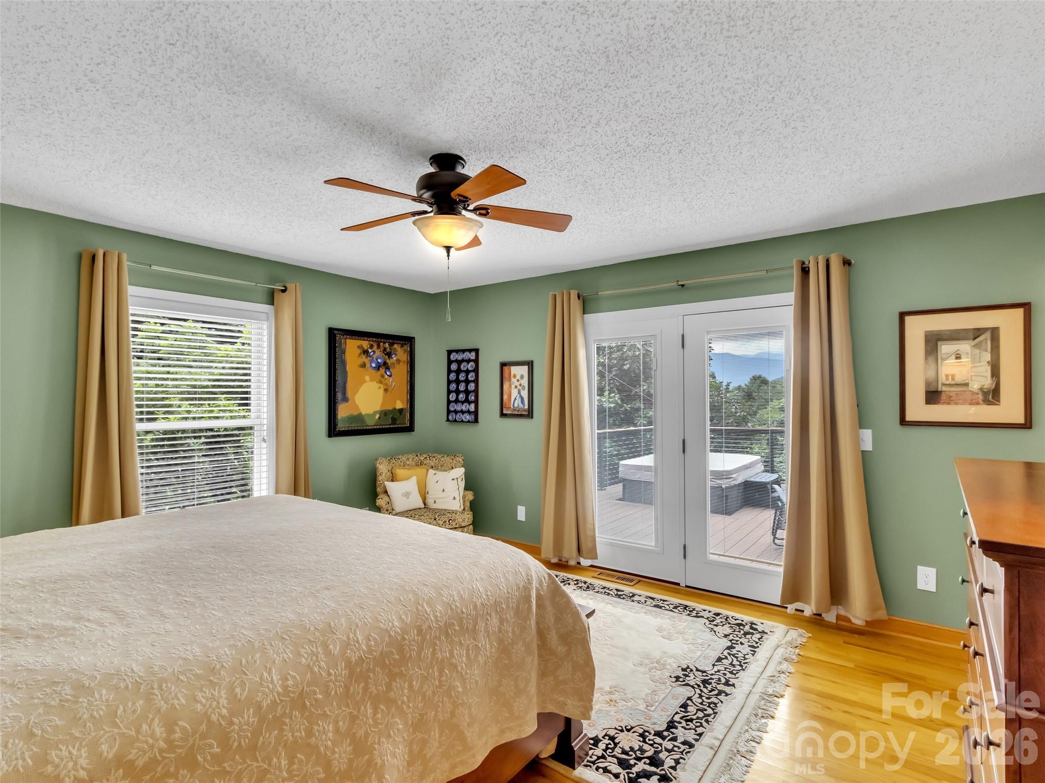 936 Little Mountain Road — Waynesville