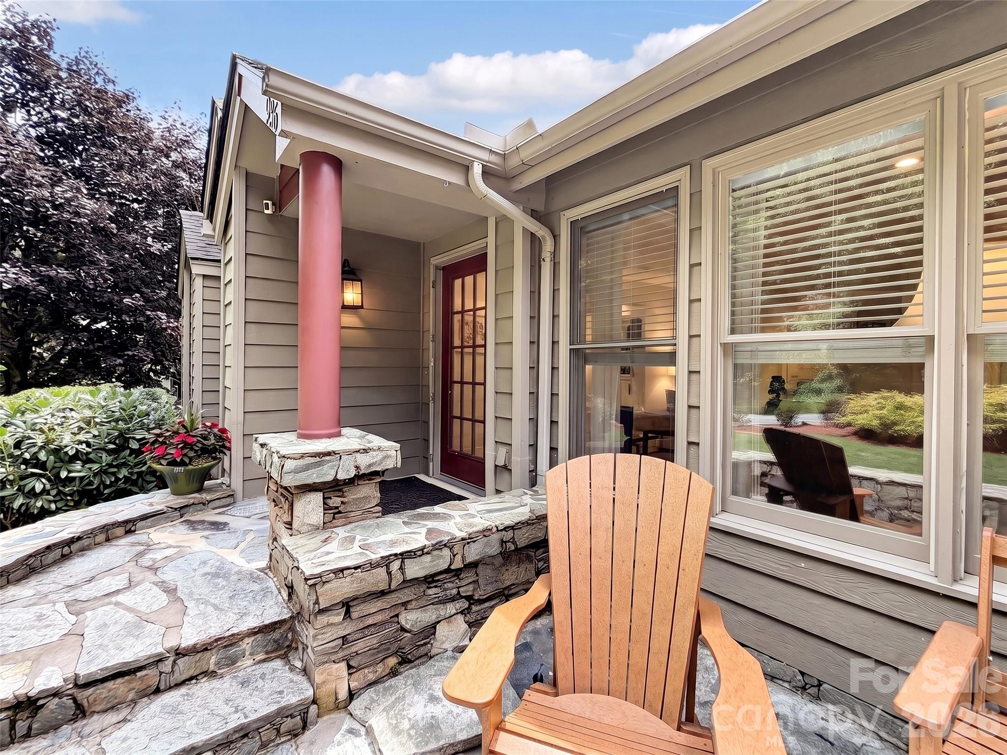 936 Little Mountain Road — Waynesville