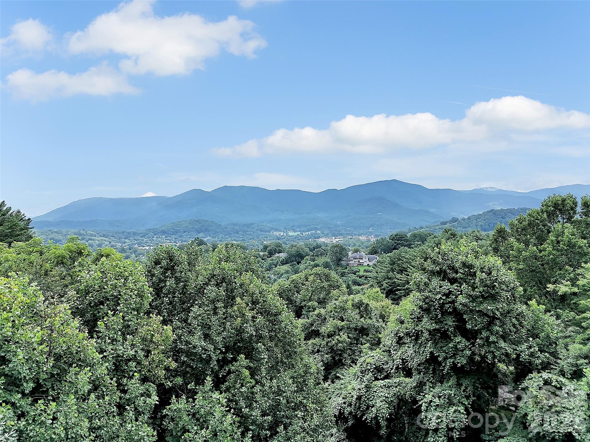 936 Little Mountain Road — Waynesville
