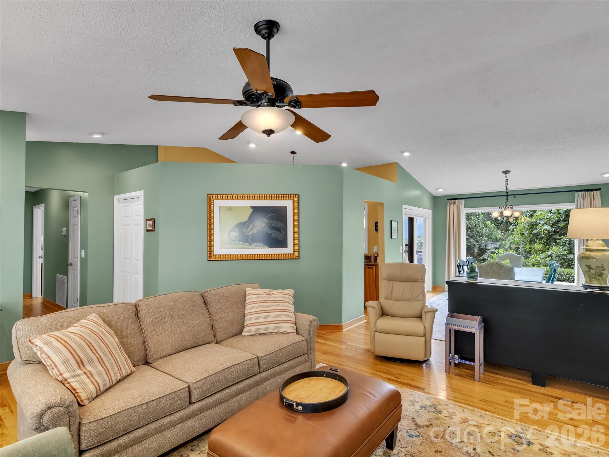 936 Little Mountain Road — Waynesville