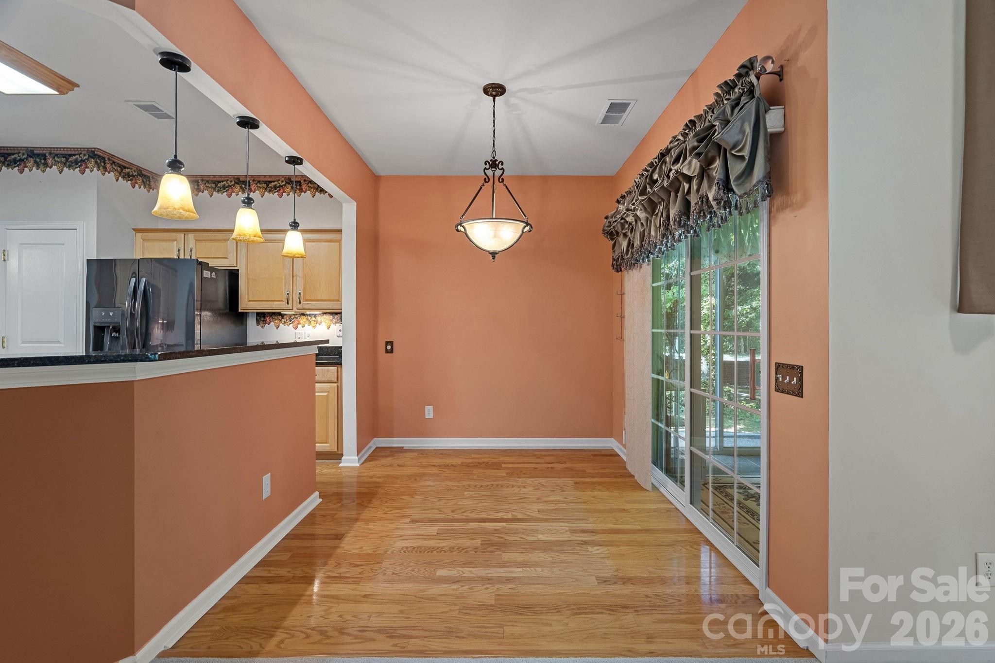 6601 Warbler Wood Court — Charlotte