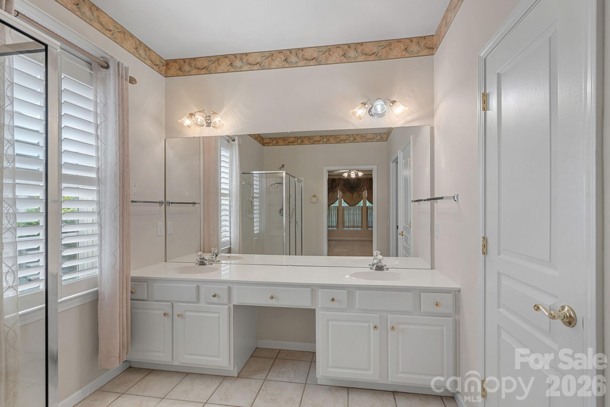 6601 Warbler Wood Court — Charlotte