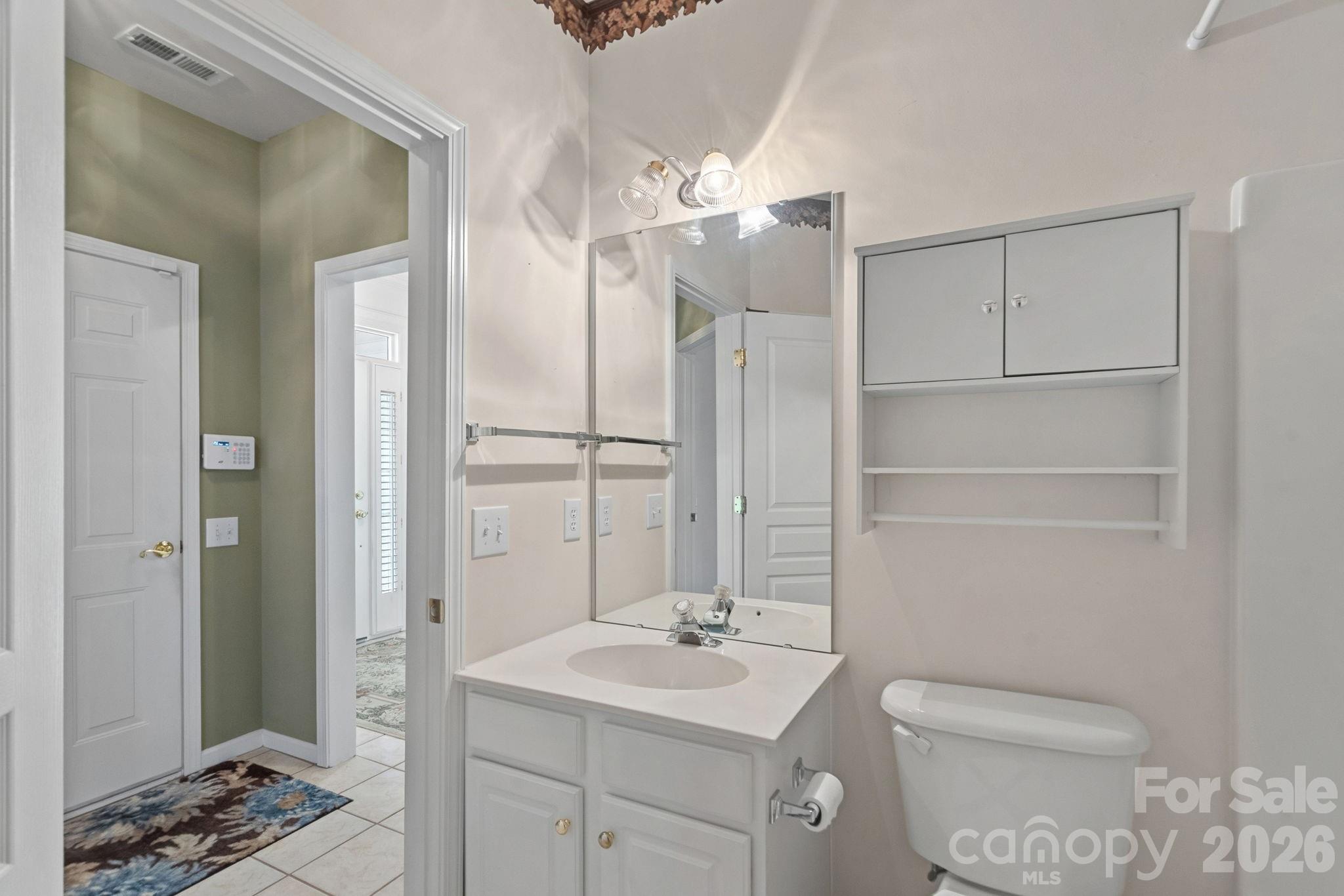 6601 Warbler Wood Court — Charlotte