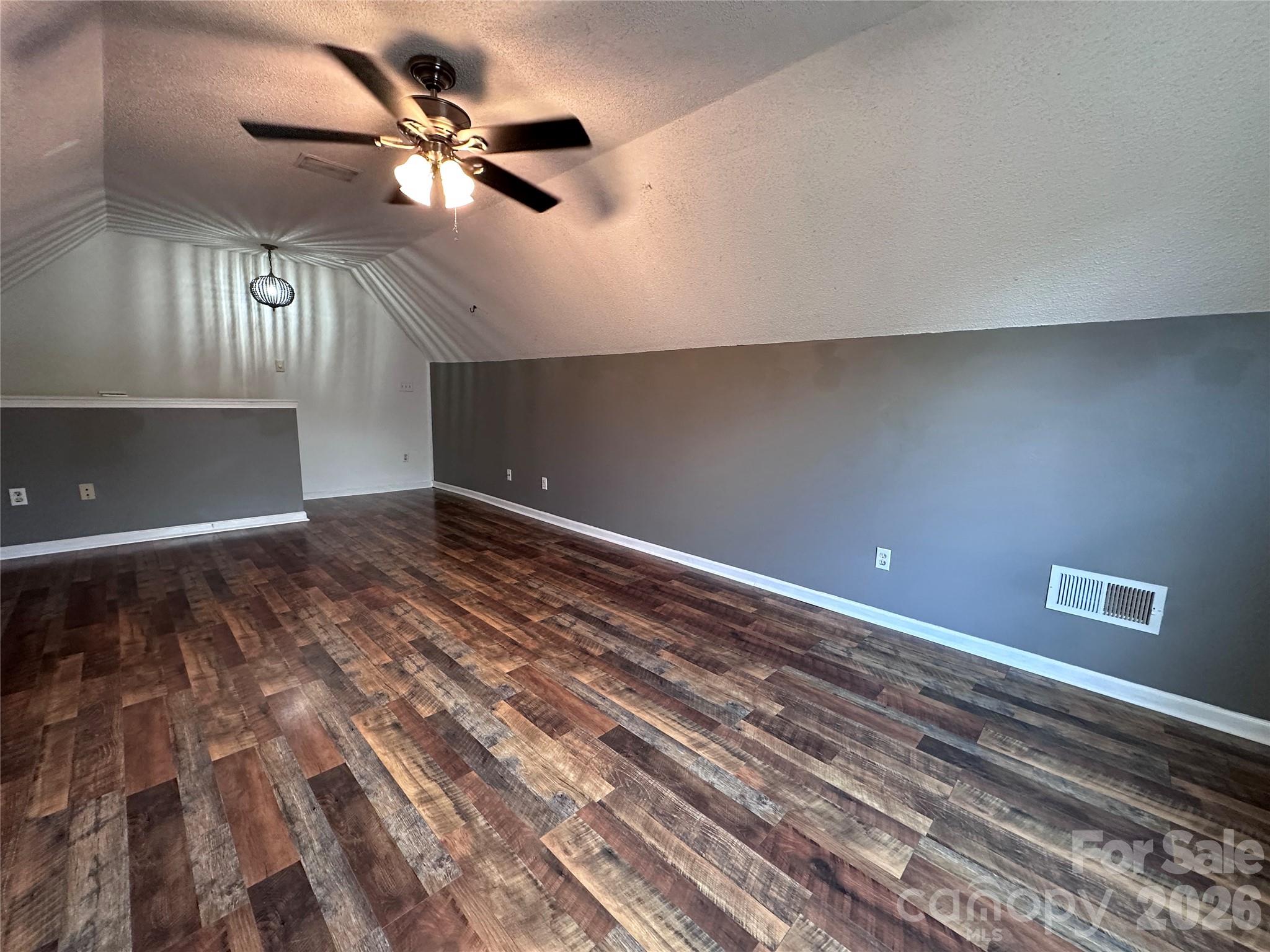 4515 Fox Thorne Drive — Charlotte