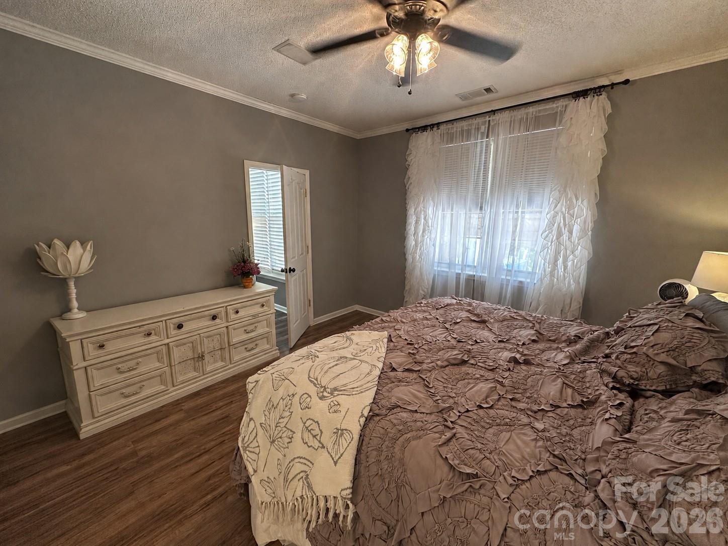 4515 Fox Thorne Drive — Charlotte