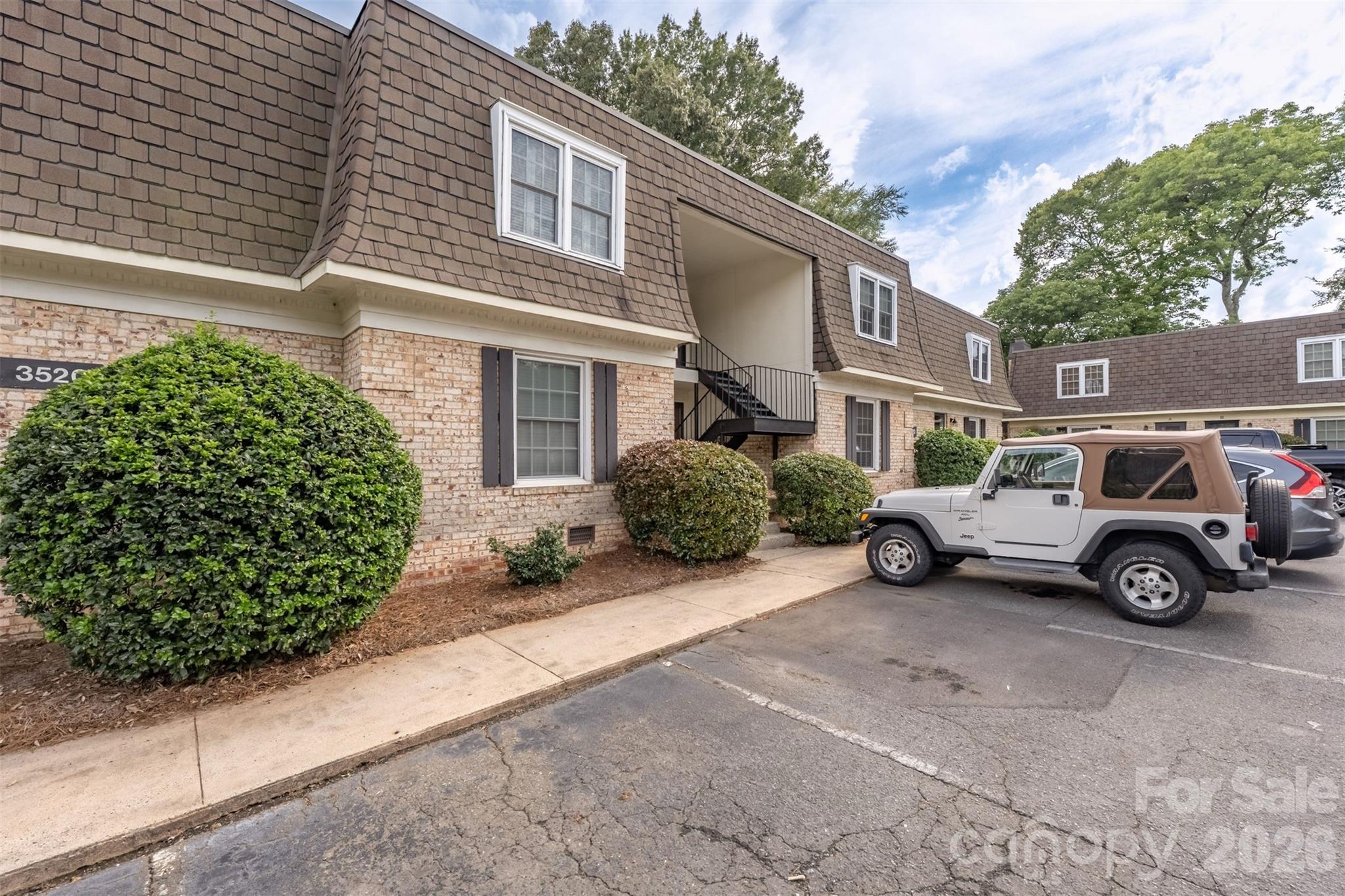 3520 Colony Road #F — Charlotte