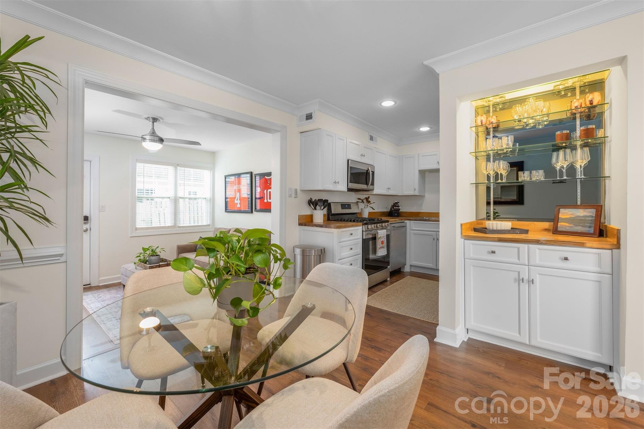 3520 Colony Road #F — Charlotte