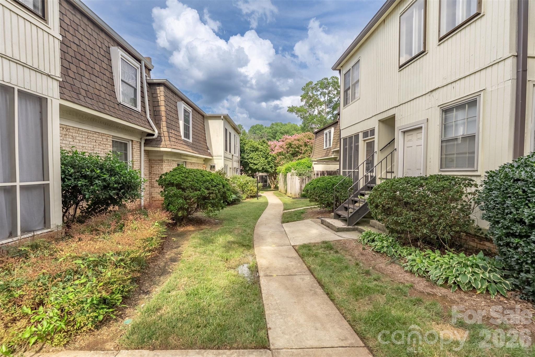 3520 Colony Road #F — Charlotte